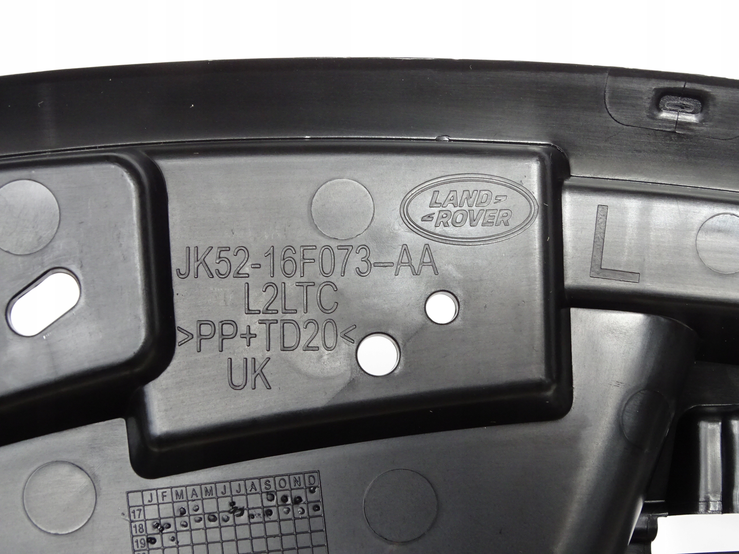 Slizg mocowanie zderzaka RANGE ROVER VOGUE 2018 Installation side Front