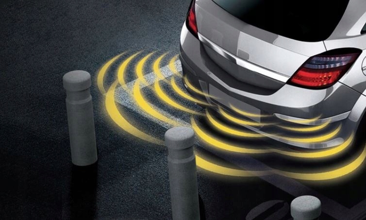 CZUJNIKI PARKOWANIA COFANIA LED W RAMCE TABLICY Mounting position license plate frame