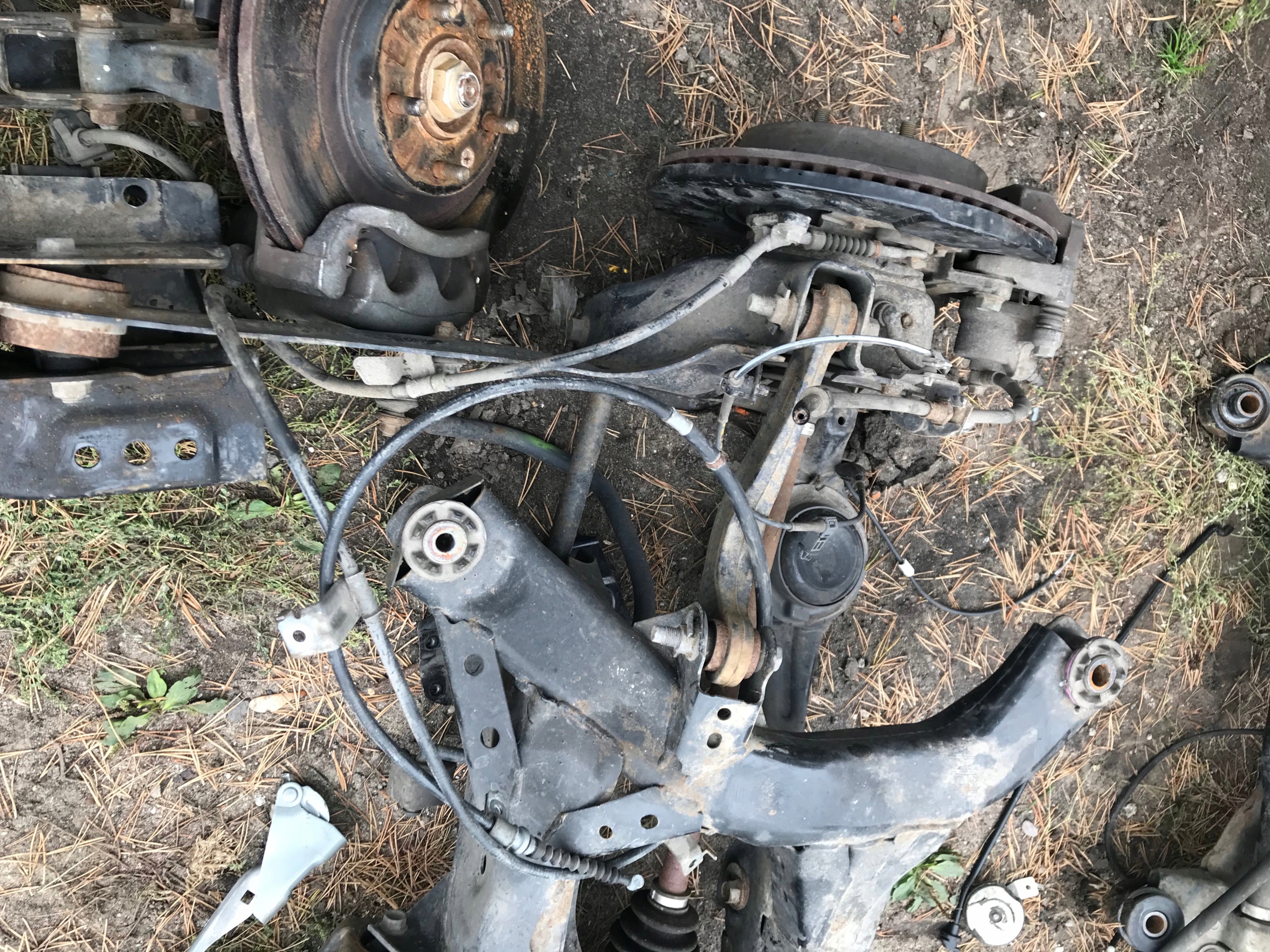 Тележка сани задний кроссовер Lexus RX450H 09-15