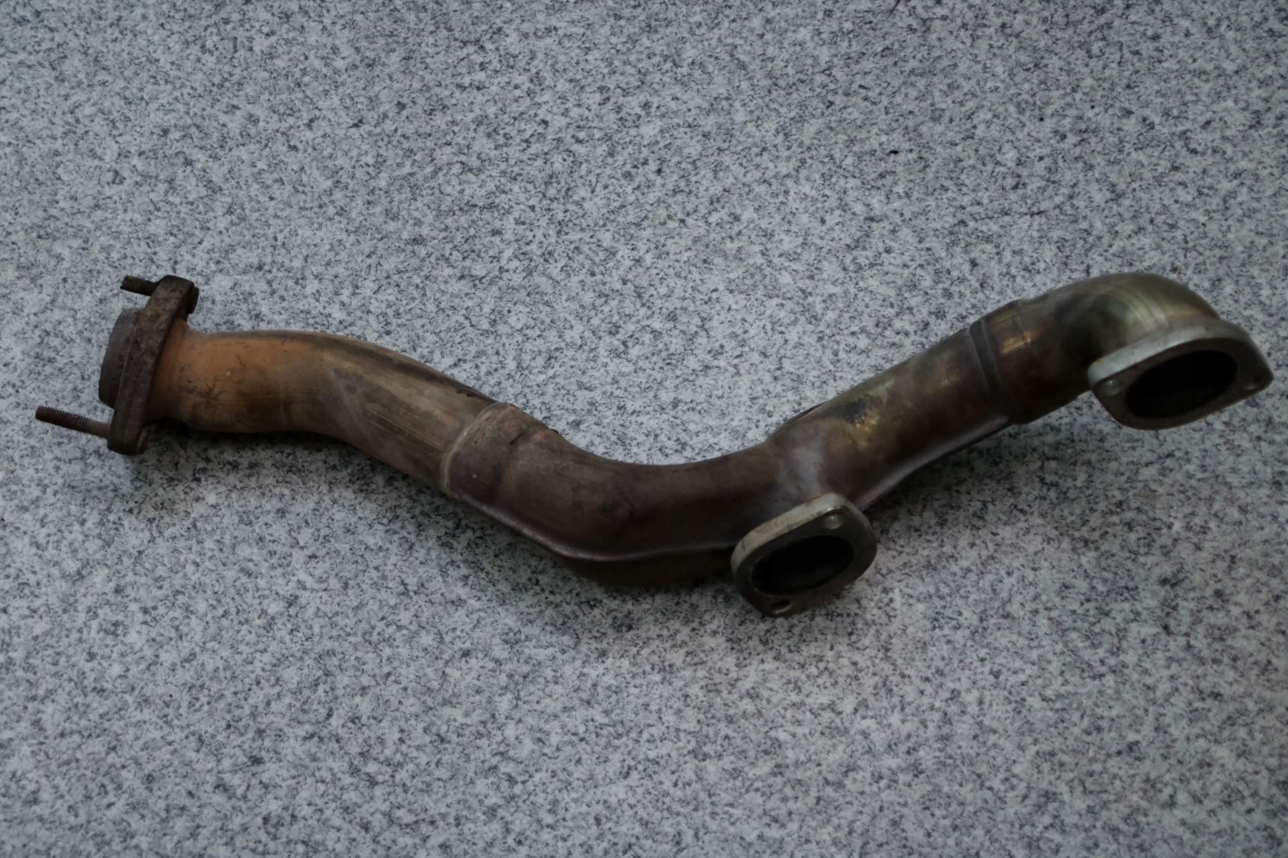 BMW E34 530i pipe exhaust manifold right