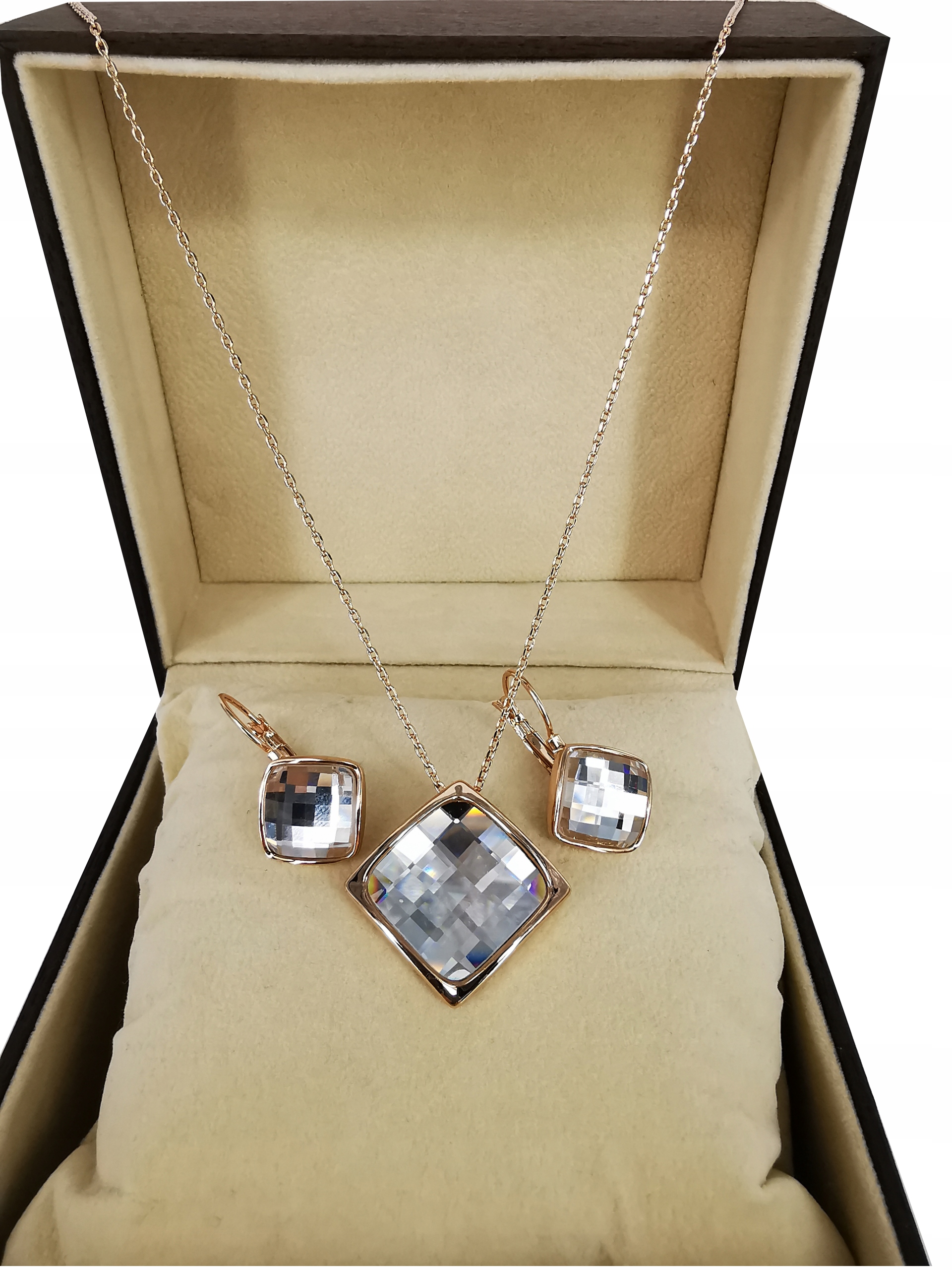 

Złoty Komplet Kryształki Swarovski Zawieszka