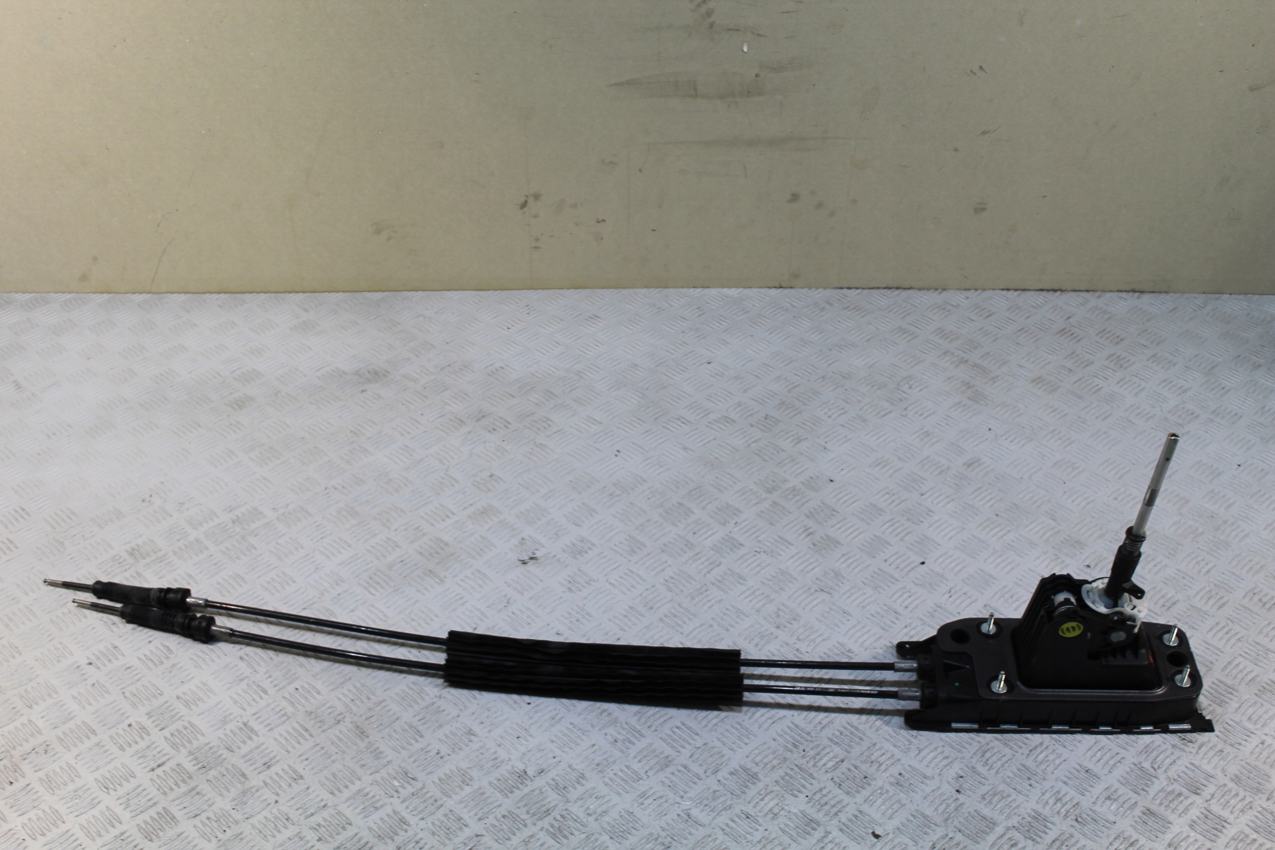 MÉCANISME LEVIER VITESSE T-ROC 2GA 5Q0711049BP