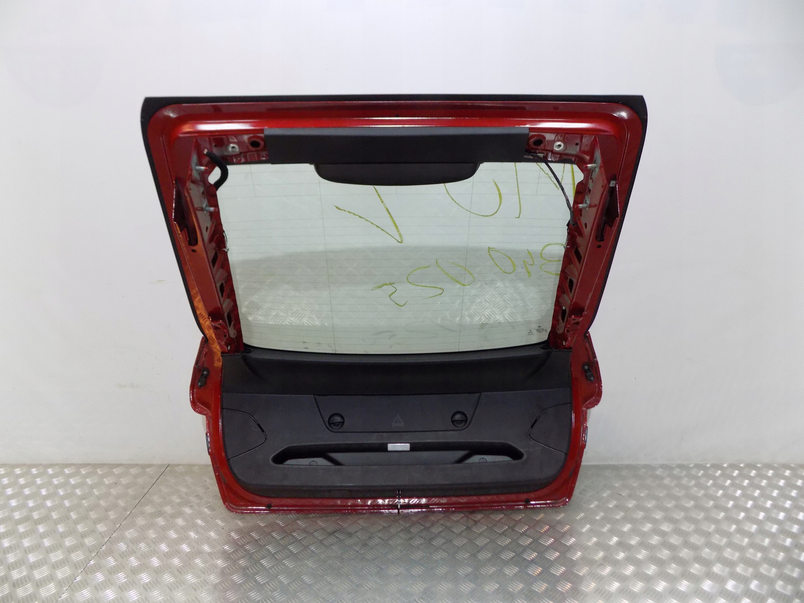 BMW F34 GT KLAPA BAGAŻNIKA KAMERA ELEKTRYKA A75 Typ samochodu Samochody osobowe