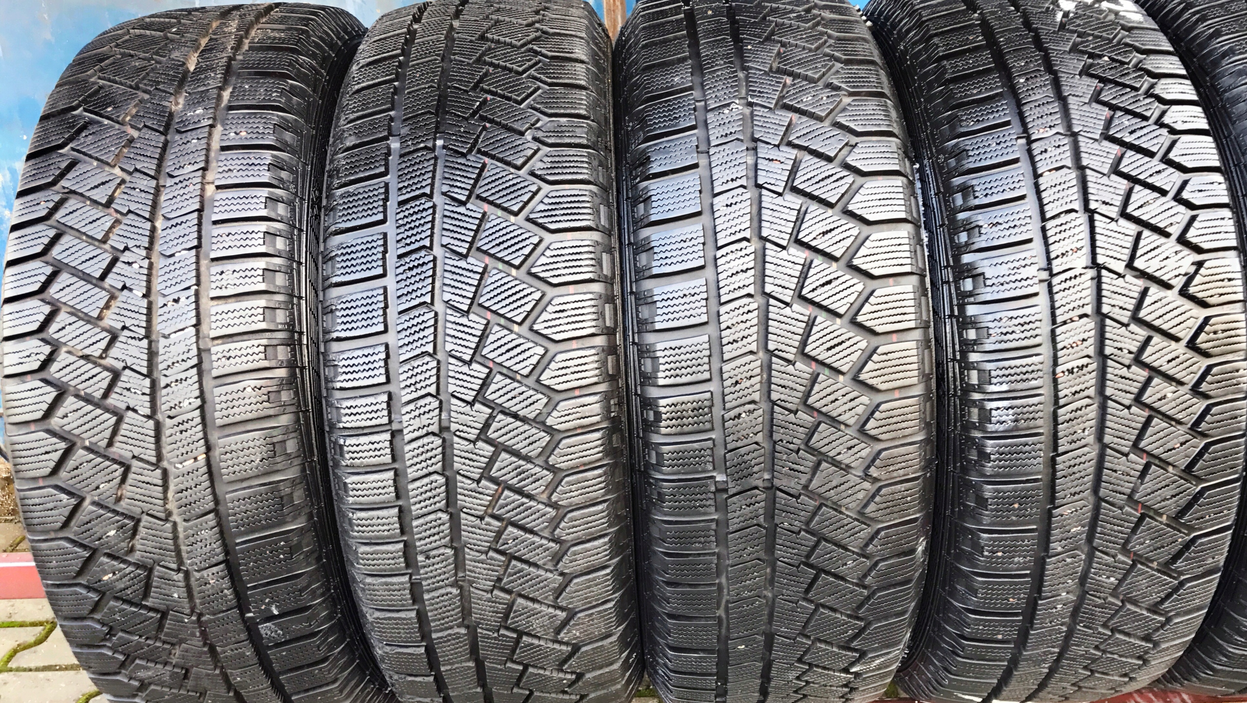 4x 215/65R16 GISLAVED SOFT FROST 200 102T ZIMA