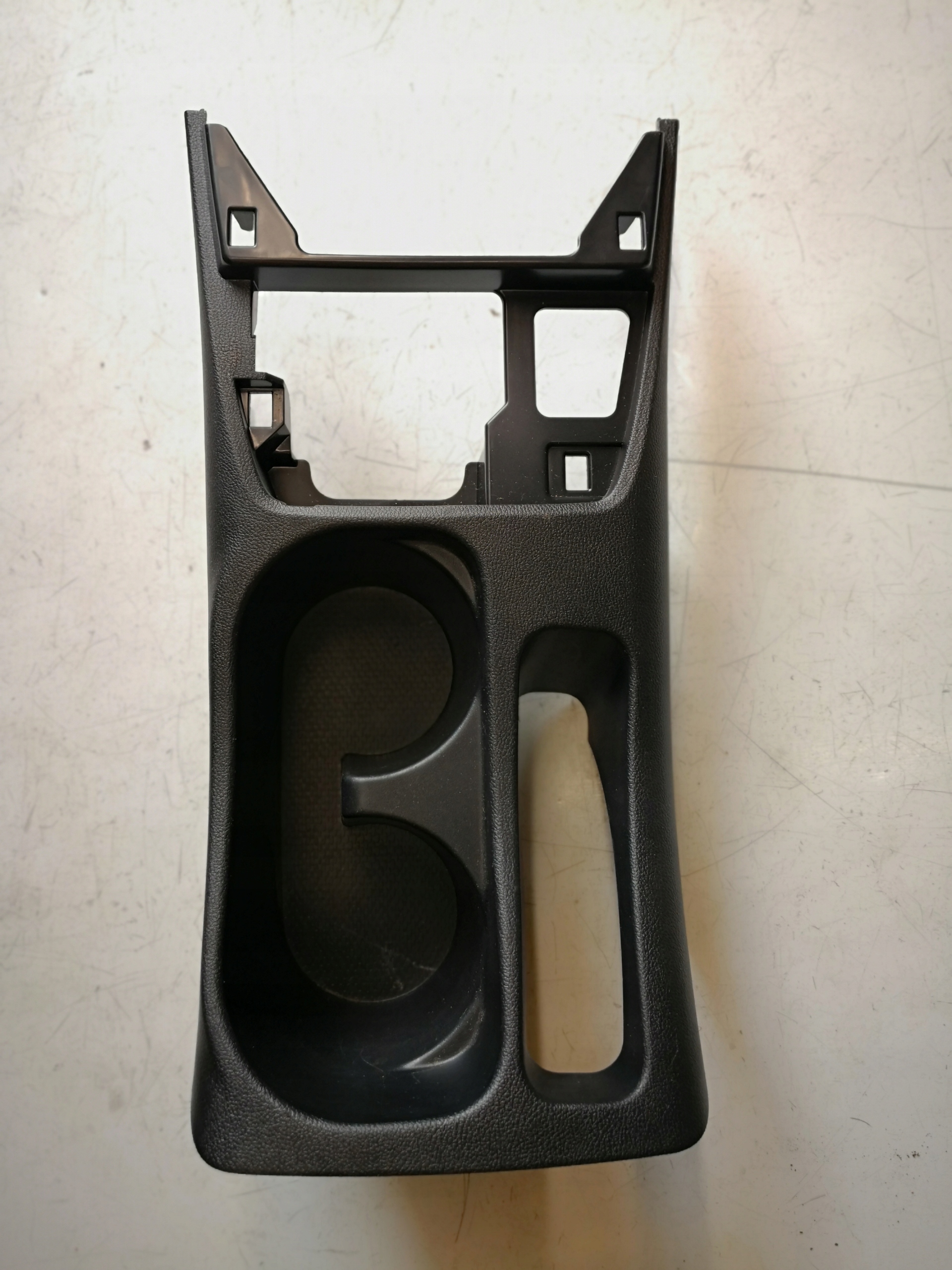 PEUGEOT 4008 TUNEL ŚRODKOWY UCHWYT NA KUBKI