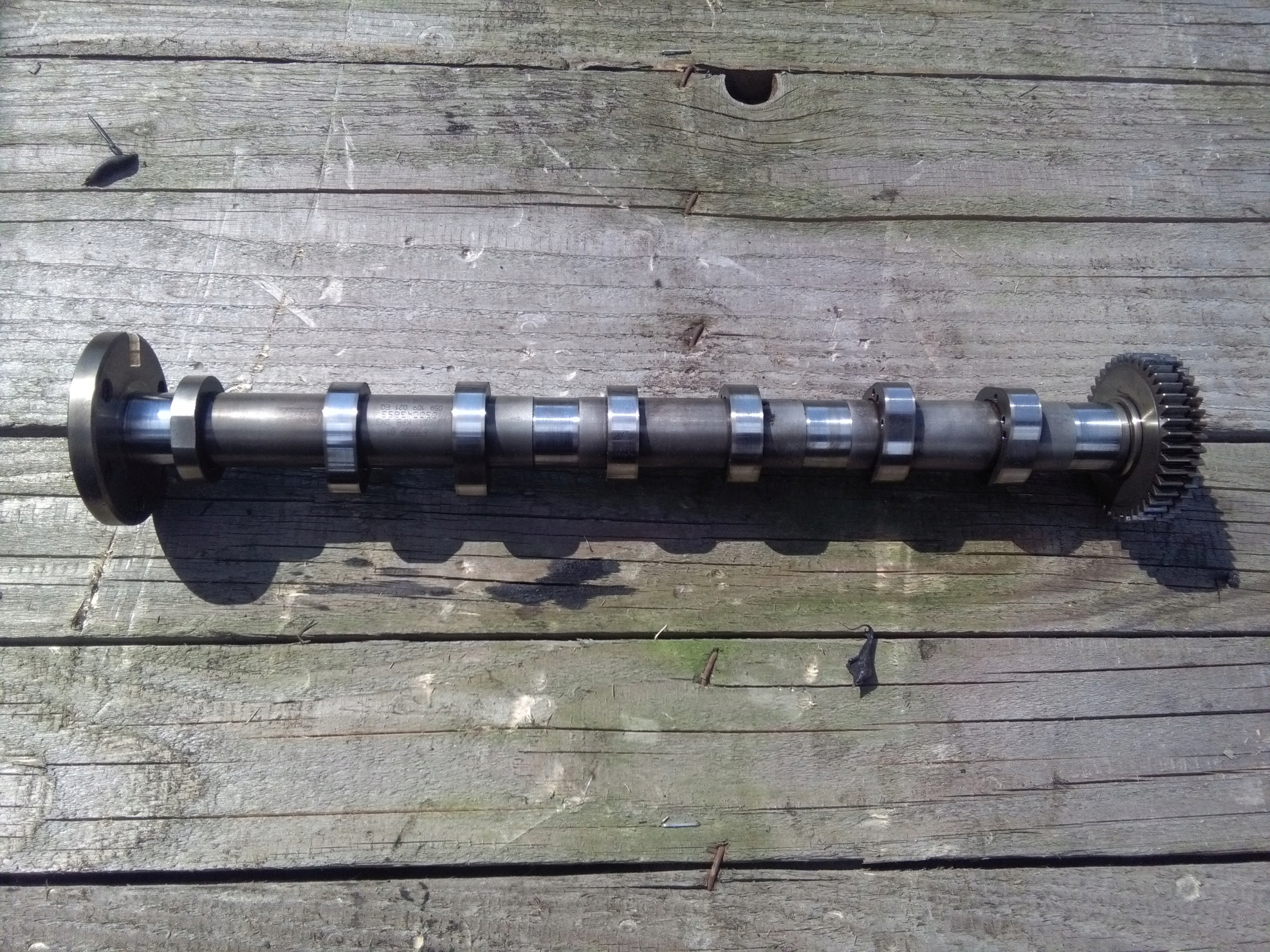 059109021EQ - Распредвал AUDI A4 B8 A5 A6 A7 4G 3.0 TDI CDU