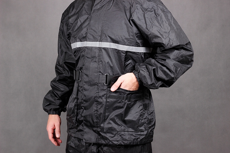 MOTOCYKLOWY KOMBINEZON PRZECIWDESZCZOWY ADRENALINE ORCAN 2.0 Stan opakowania oryginalne