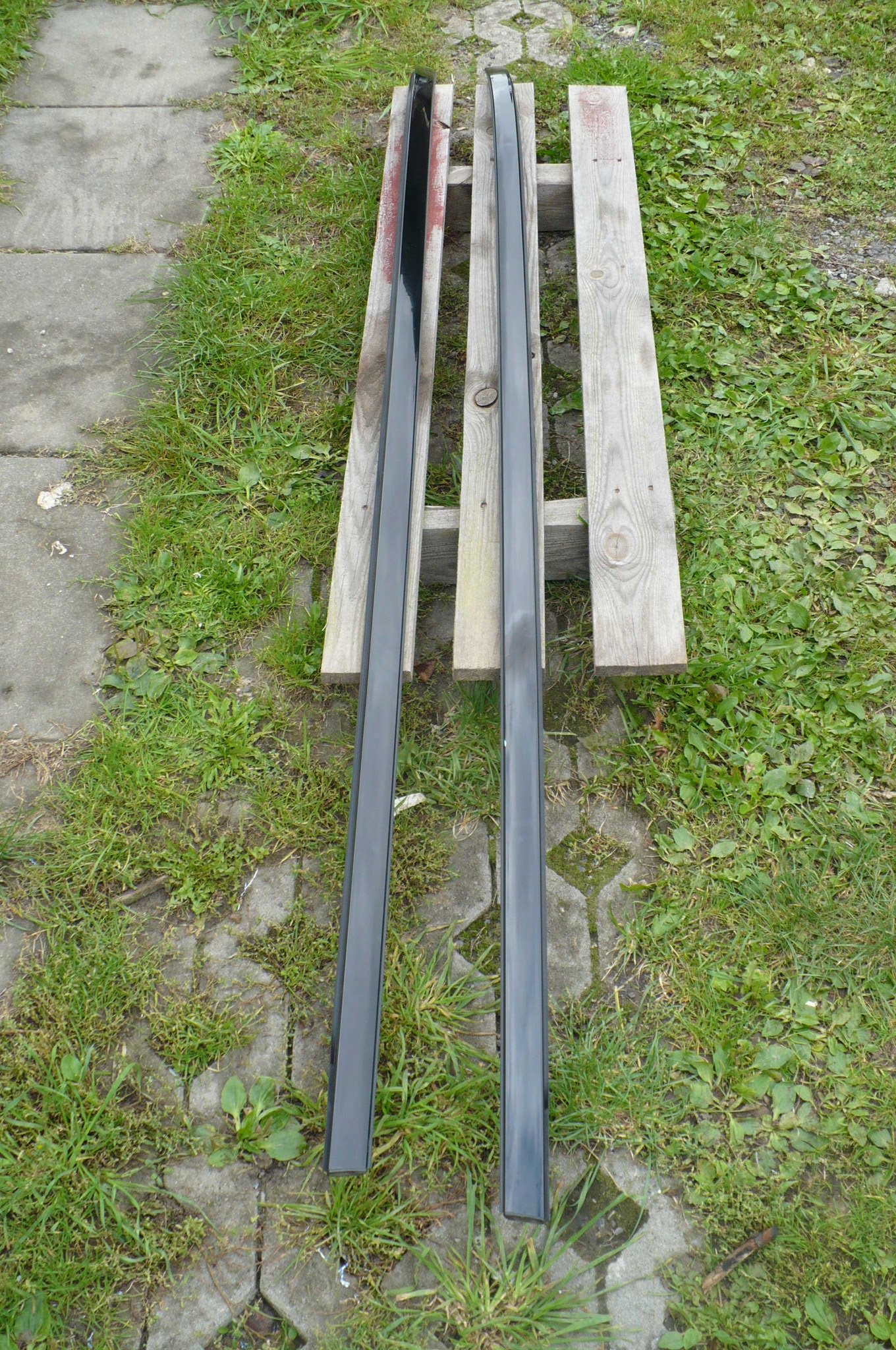 A2046904562 - Обшивка крыши MERCEDES W204 A204 GLK