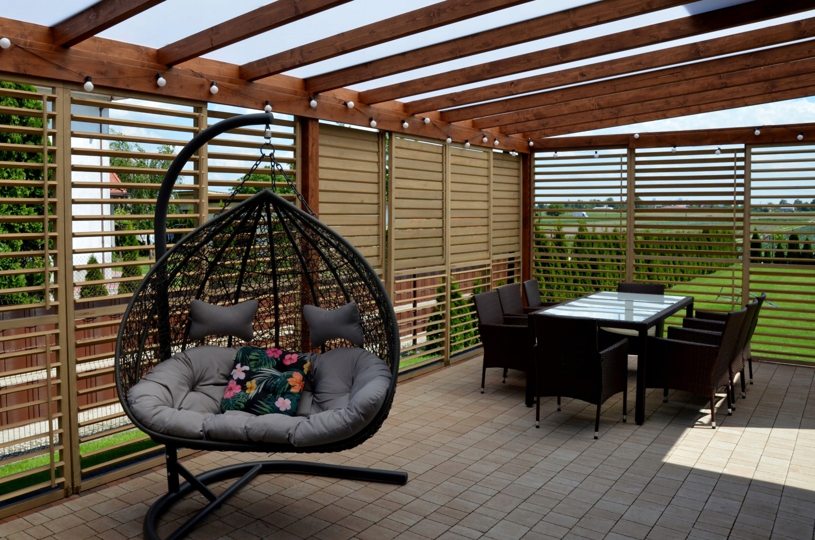 żaluzje rolety regulowane ruchome deseczki