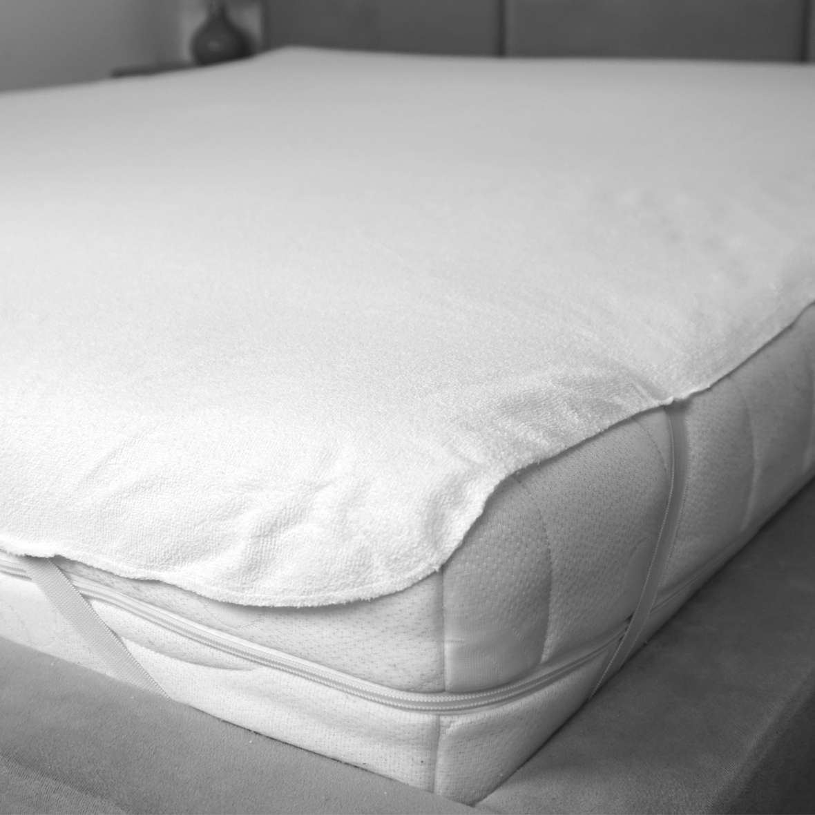 OCHRANIACZ NA MATERAC nieprzemakalny 80x200 cm Marka Darymex