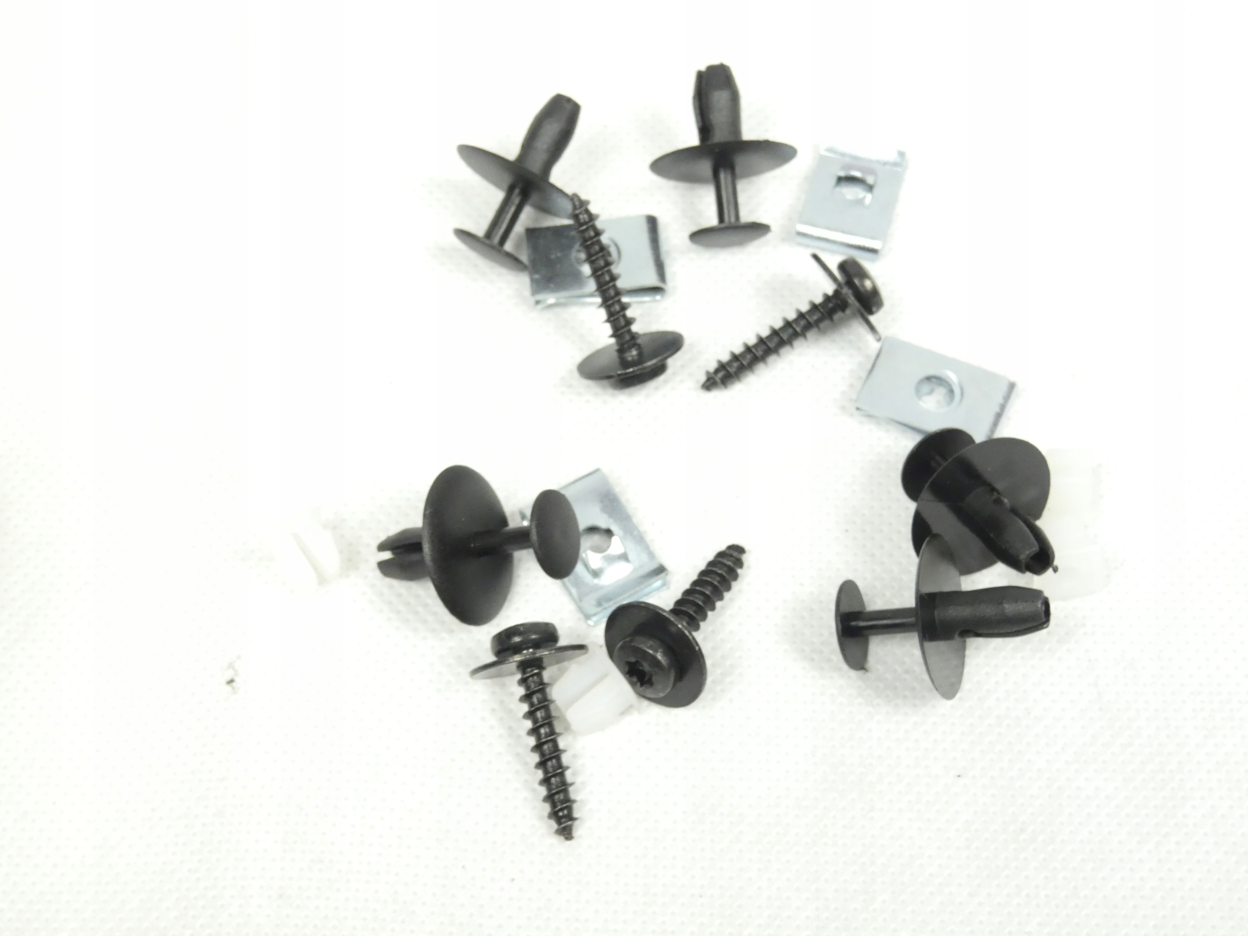 polcar ZDN5720 защелки подкрылки