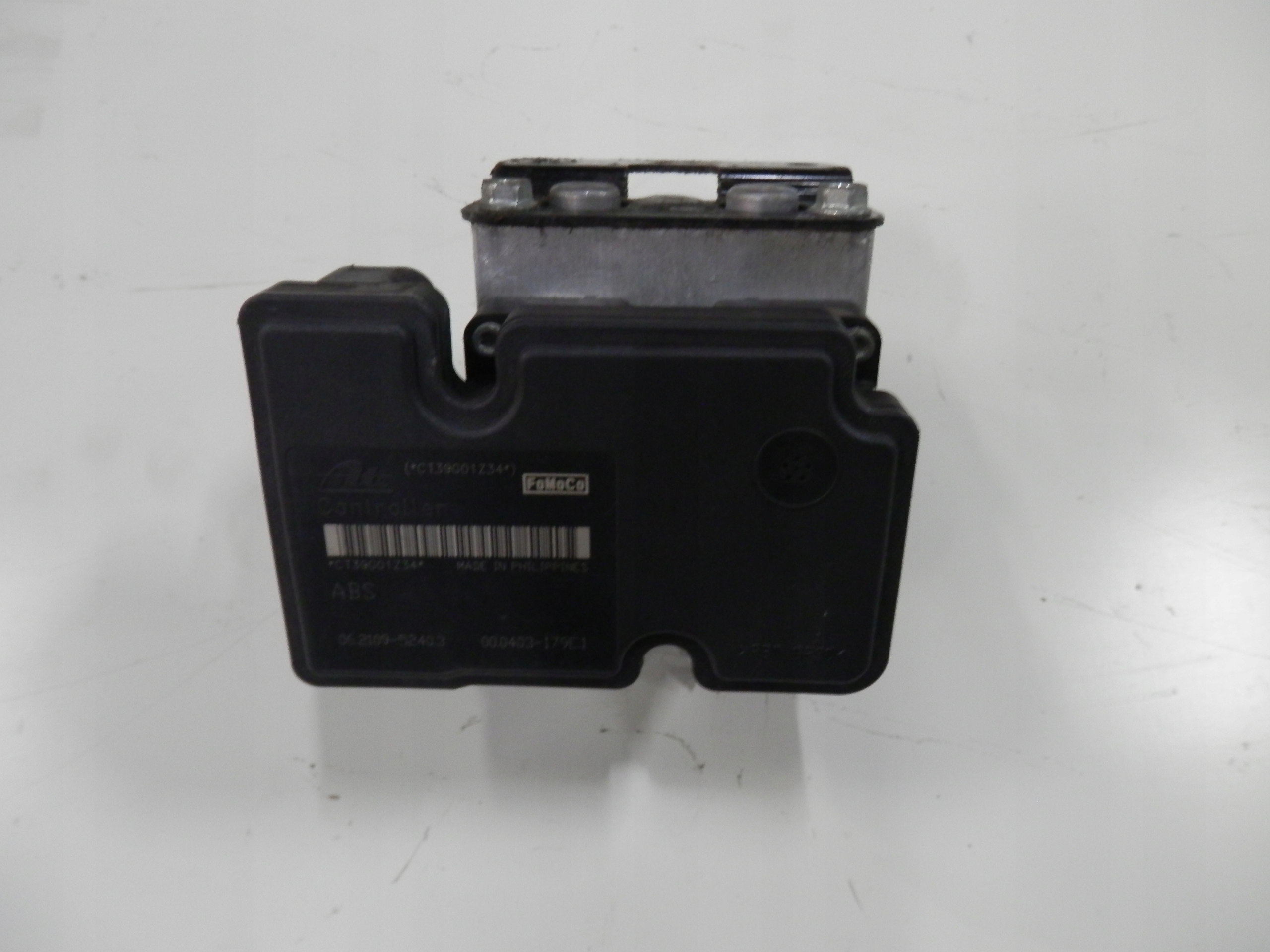 mazda 2 DE насос ABS D651-437A0-D