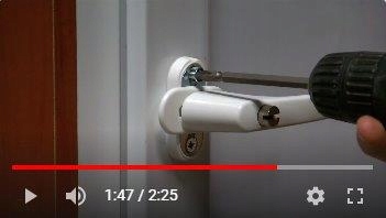 Klamka okienna do okna okien na Przycisk z BLOKADĄ Informacje dodatkowe Klamka z przyciskiem