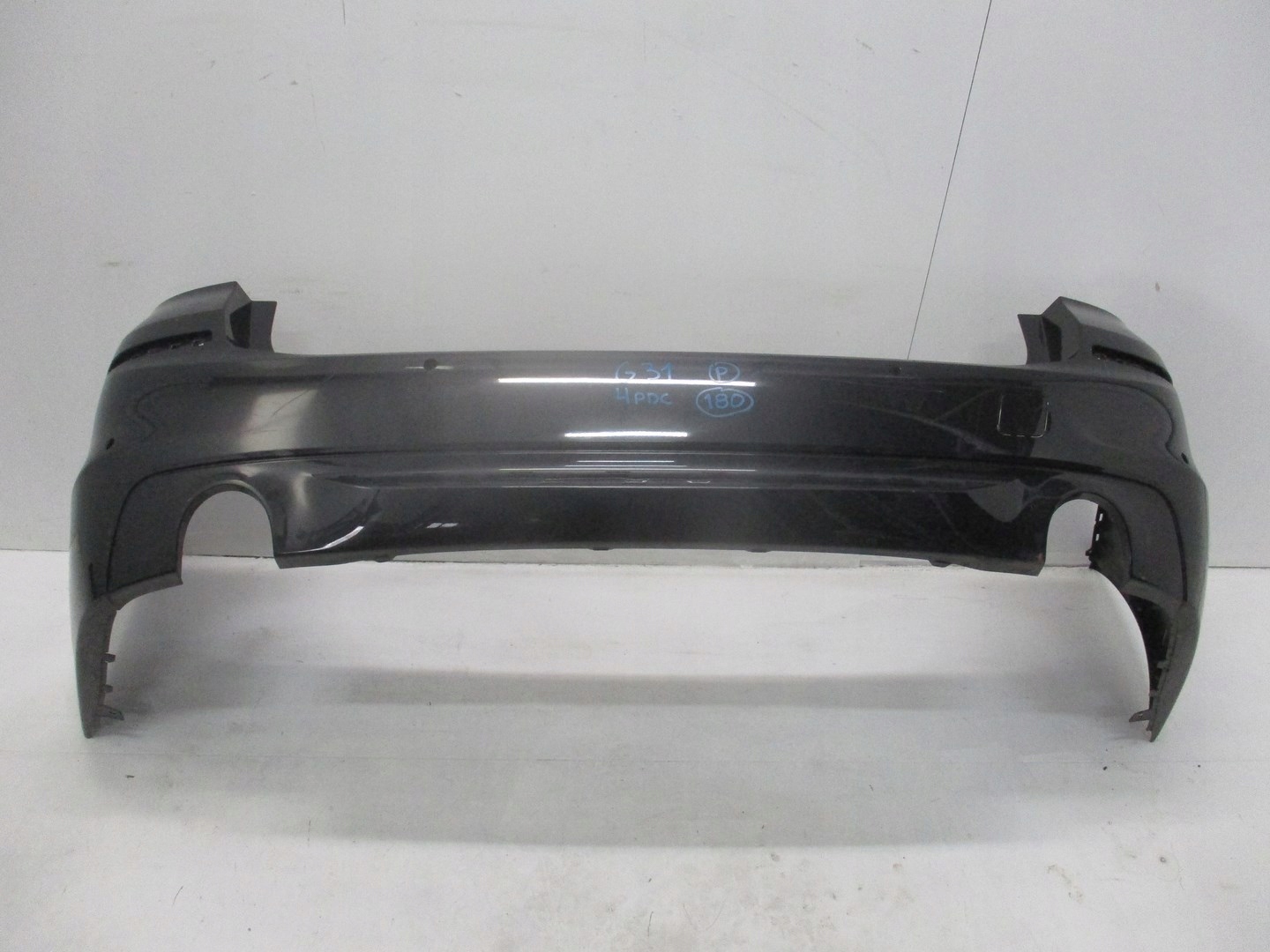 bumper rear part rear BMW 5 G31 4 PDC unprotected