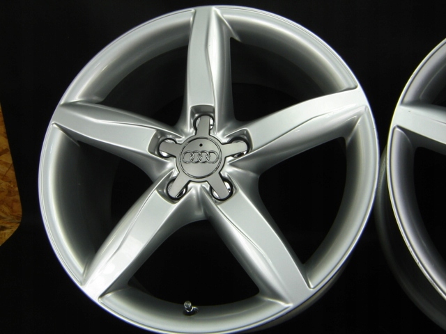FELGI AUDI A4 B8 B9 A6 C7 4G 18 5X112 ORYGINAŁ 8K0 Otwór centralny (mm) 66,5