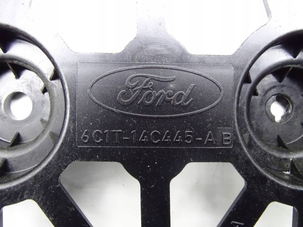 FORD TRANSIT MK7 2.4 TDCI SKRZYNKA BEZPIECZNIKÓW Producent części Ford OE