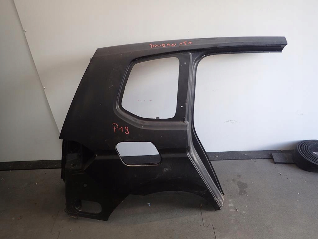 PARAFANGO POSTERIORE POSTERIORE DESTRA VW TOURAN 15- 5TA