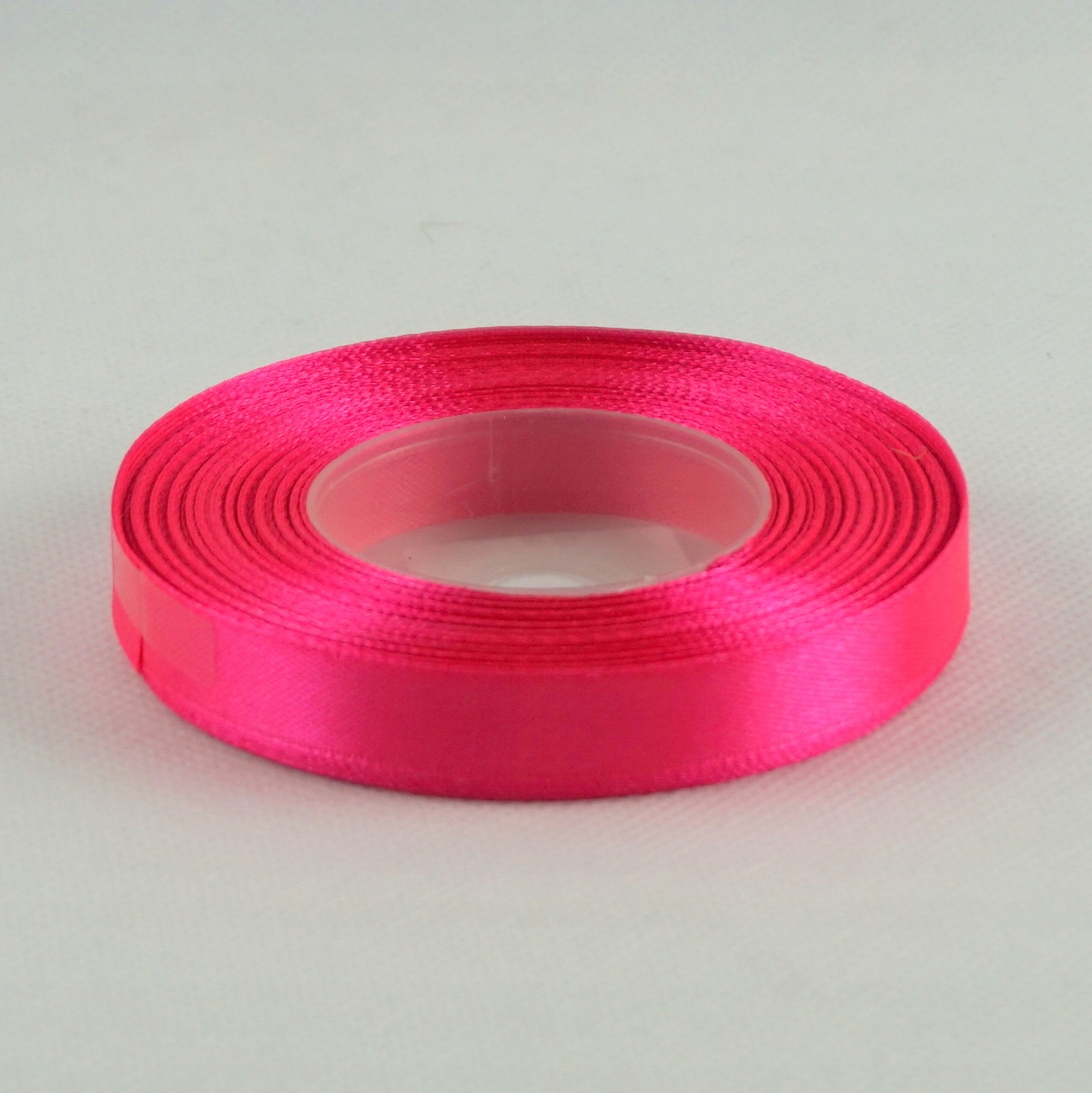 

Taśma atłasowa 12mm/32m Ostra Różowa