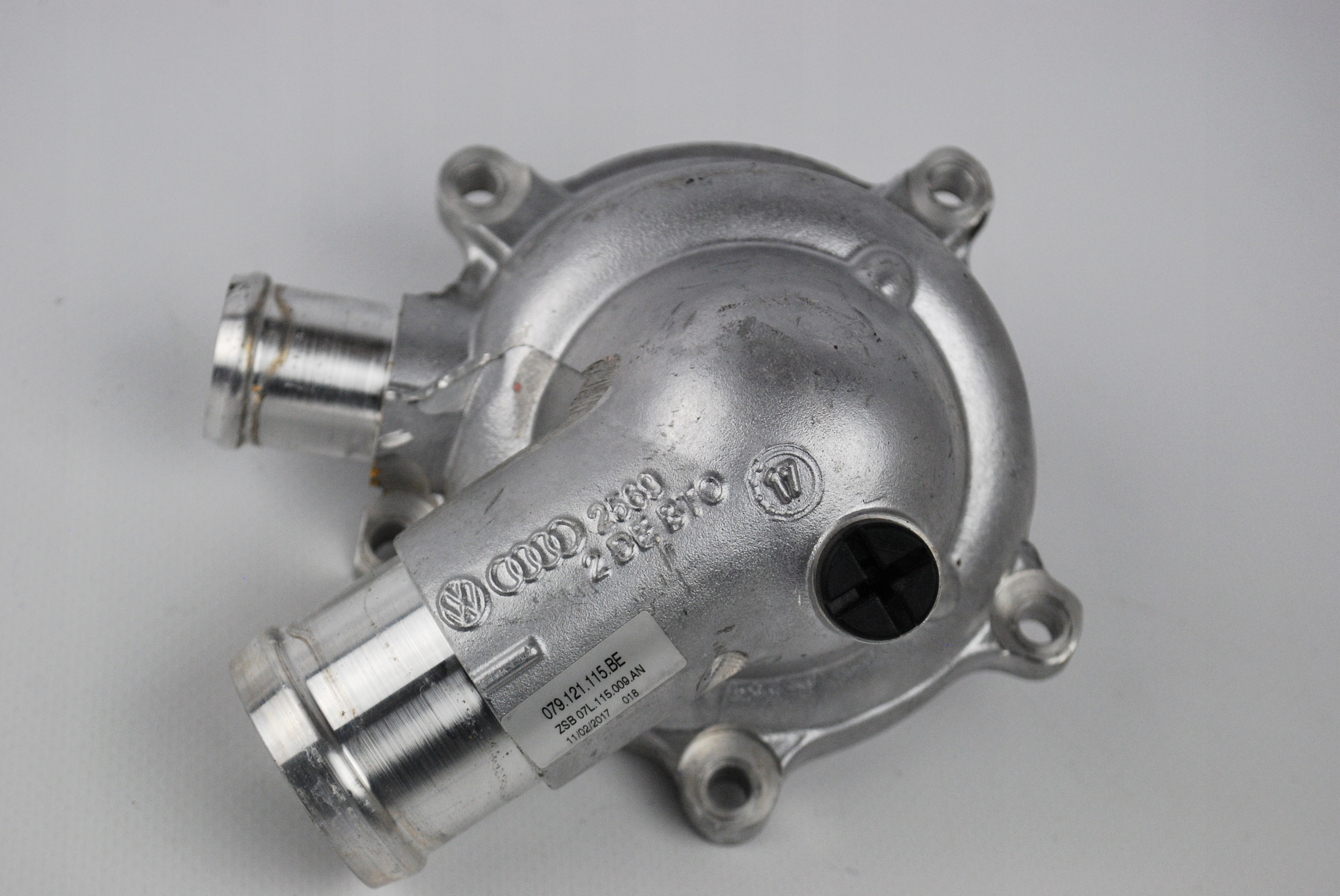 Obudowa regulatora plynu Audi R8 5 2 079121115BE