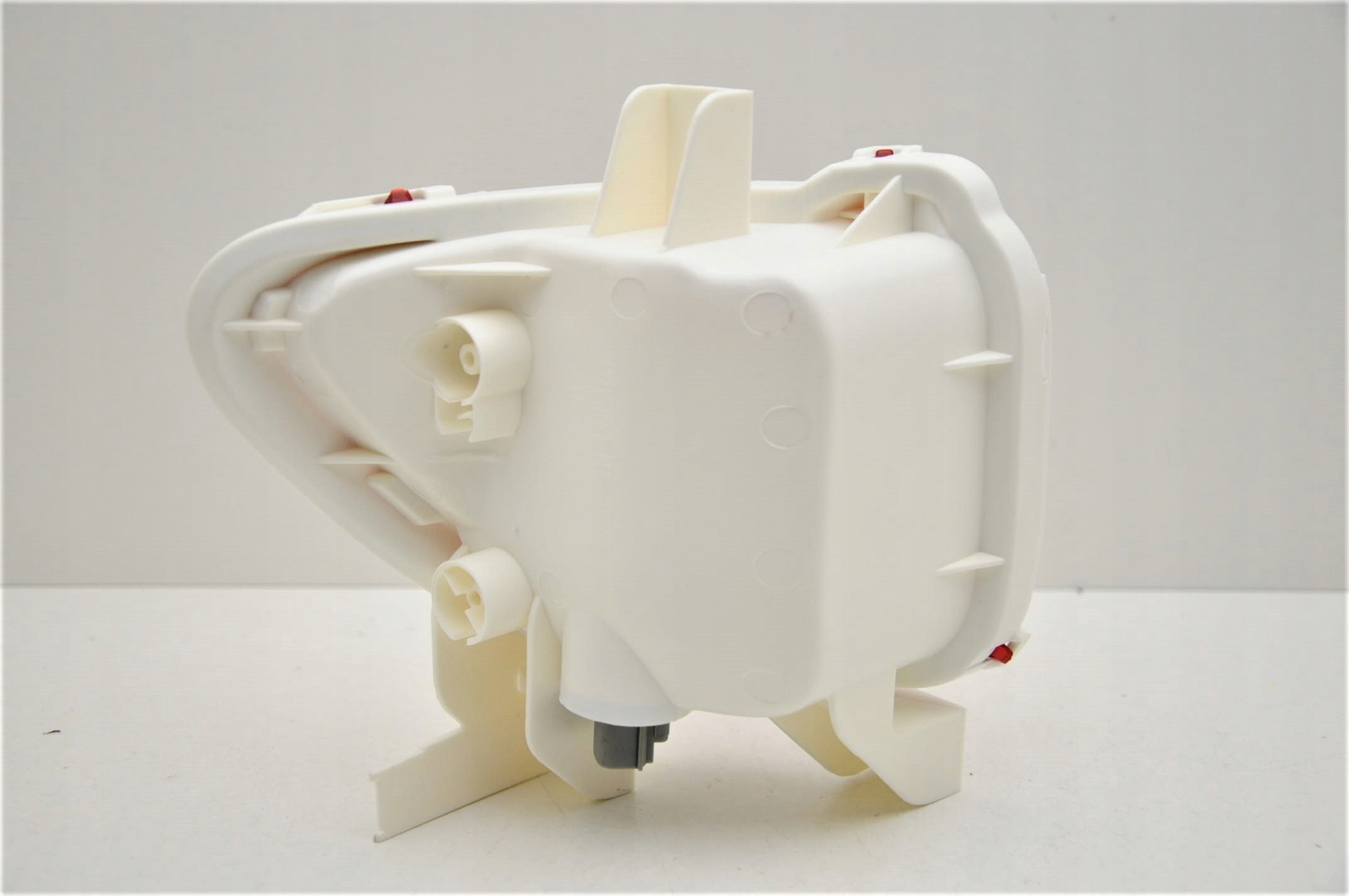 TOYOTA RAV4 2006 2012 PRZECIWMGIELNA PRAWA NOWA Installation side right