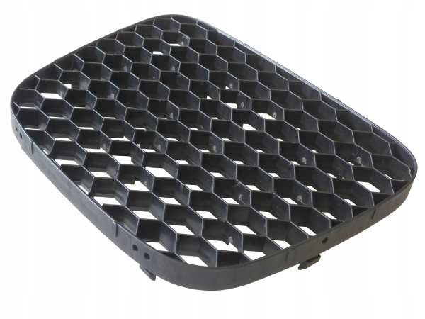 SEAT LEON TOP SPORT FR CUPRA GRILL ATRAPA SRODKOWA Color black