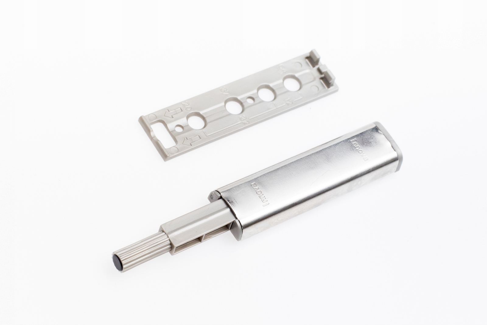 

Odbojnik Push To Open Latch Zamiennik Jak Titus