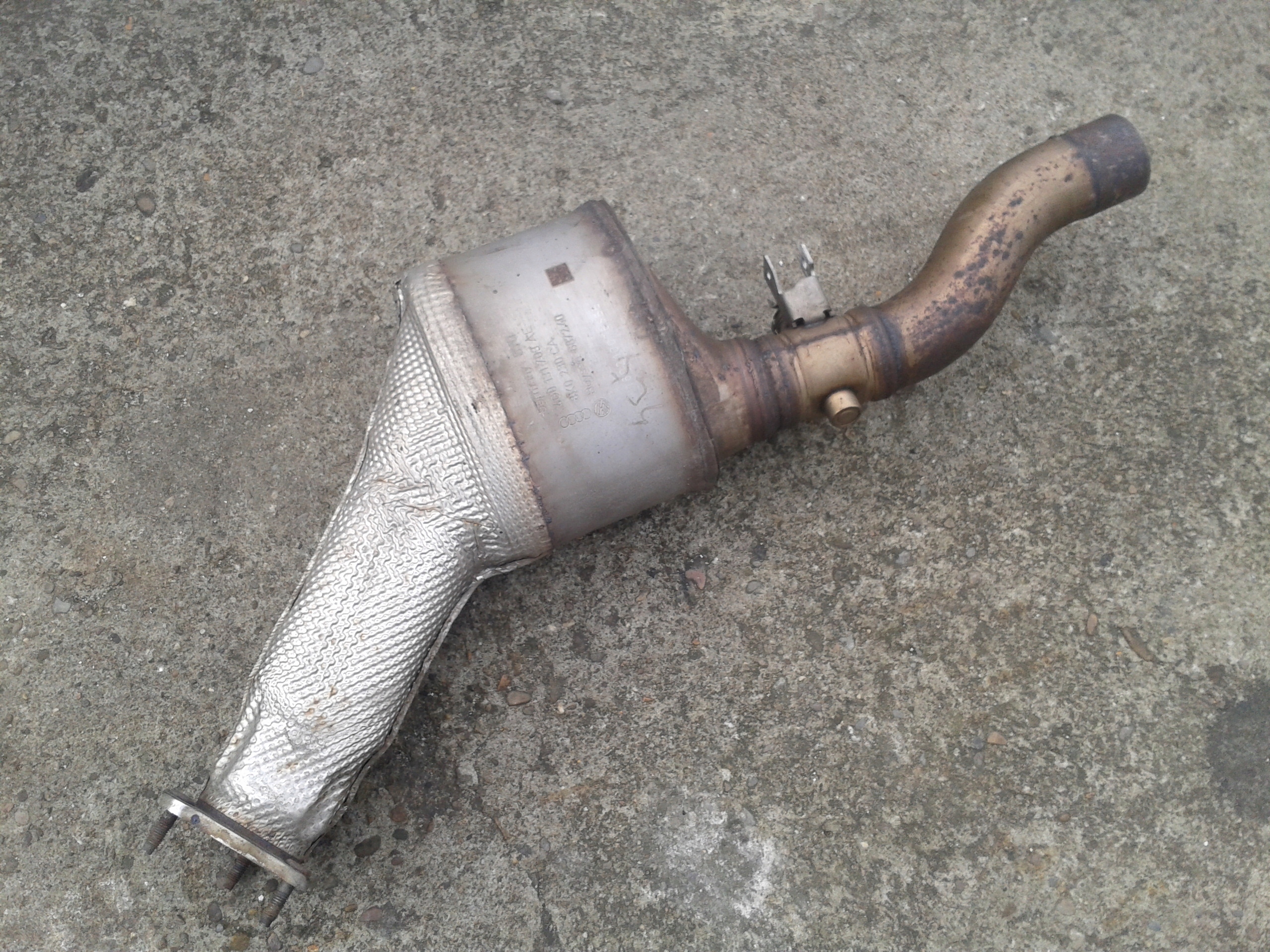 Каталітичний нейтралізатор AUDI A4 B9 2.0 TDI 4G0131703AE