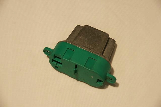 REZYSTOR MODUL DMUCHAWY WENTYLATORA ESPACE 4 IV Part manufacturer Renault original OE