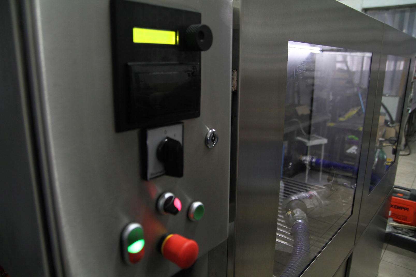 06f03fb64bcf937bc3c9d9edbea3