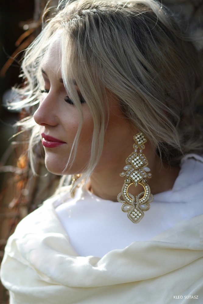 KOLCZYKI ŚLUBNE SUTASZ ZŁOTE ECRU DUŻE DŁUGIE 12,5 Cechy nie zawiera niklu