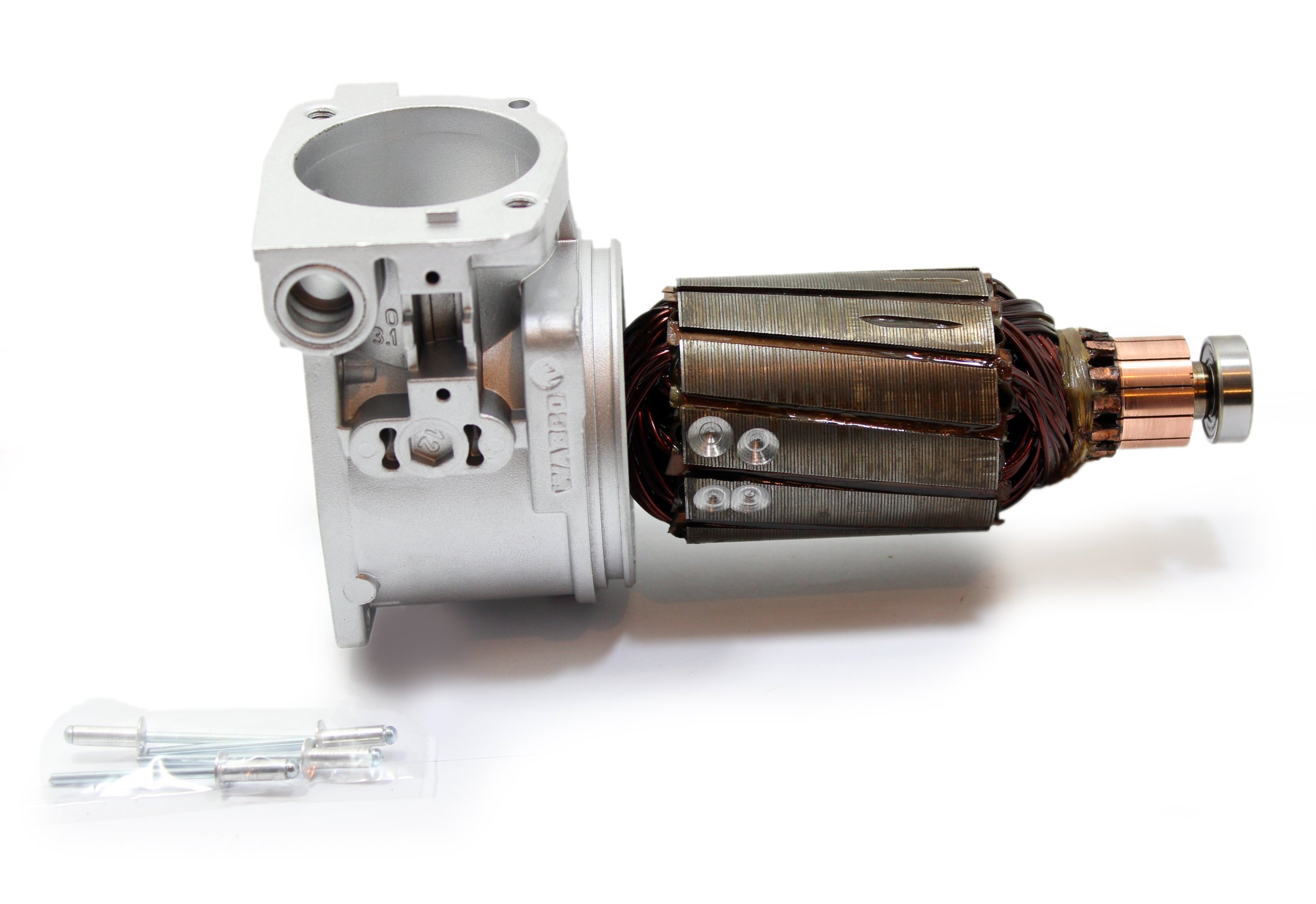 KOMPRESOR ZAWIESZENIA MERCEDES W211 W220 - SILNIK