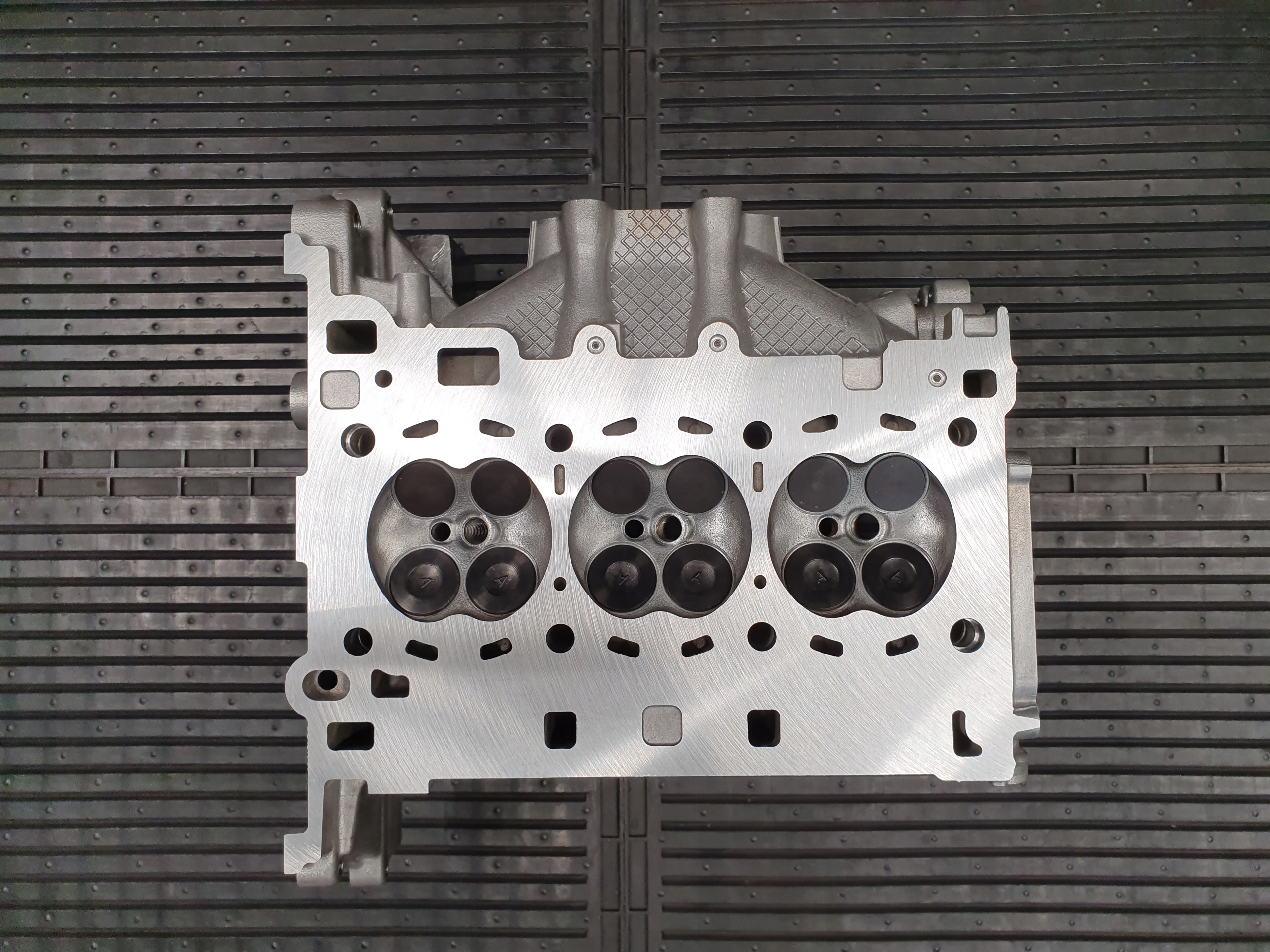 GŁOWICA FORD 1.0 ECOBOOST 12V DO 2014 ROKU POZNAŃ