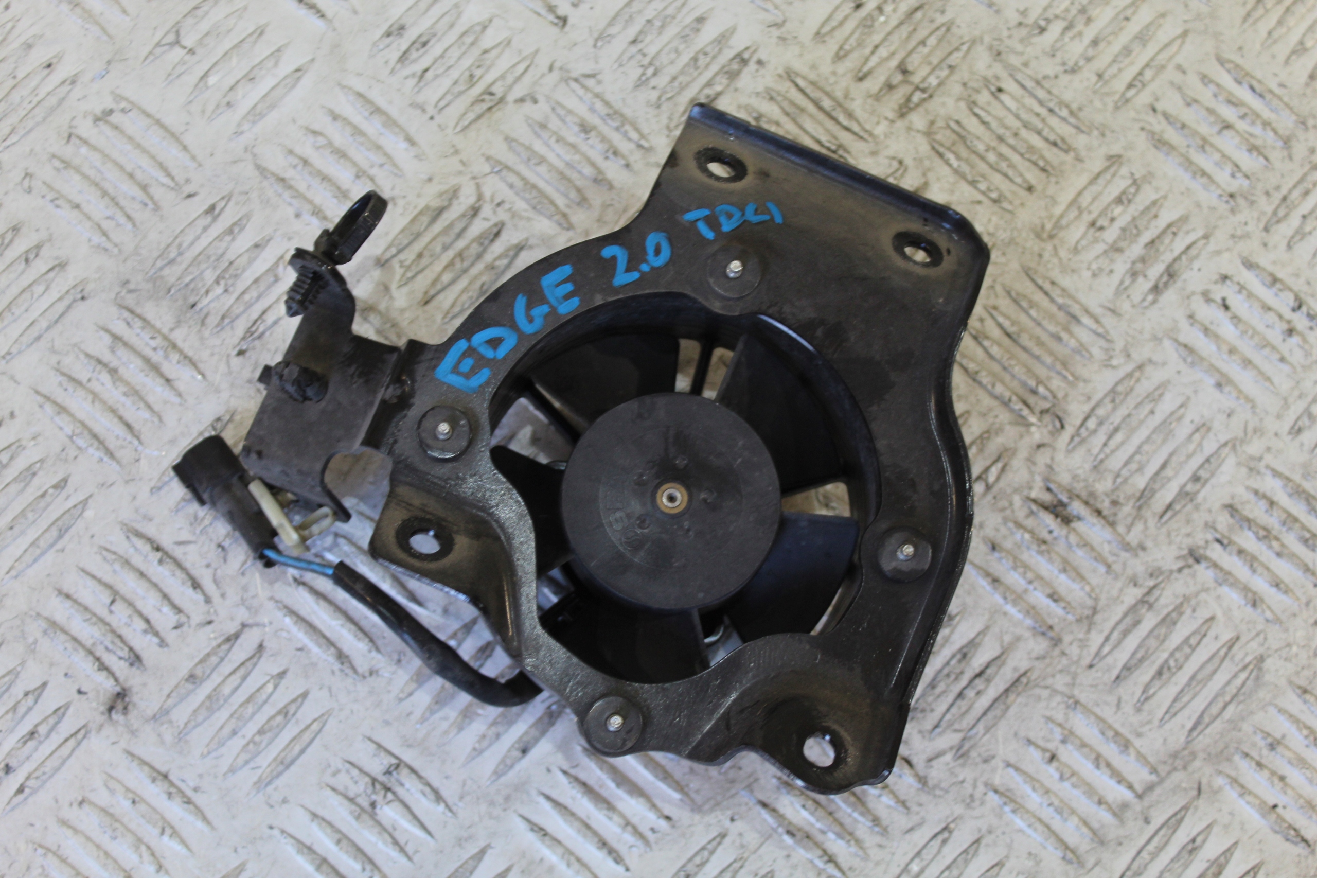 DMUCHAWA WENTYLATOR REDUKTOR FORD EDGE MK2 II