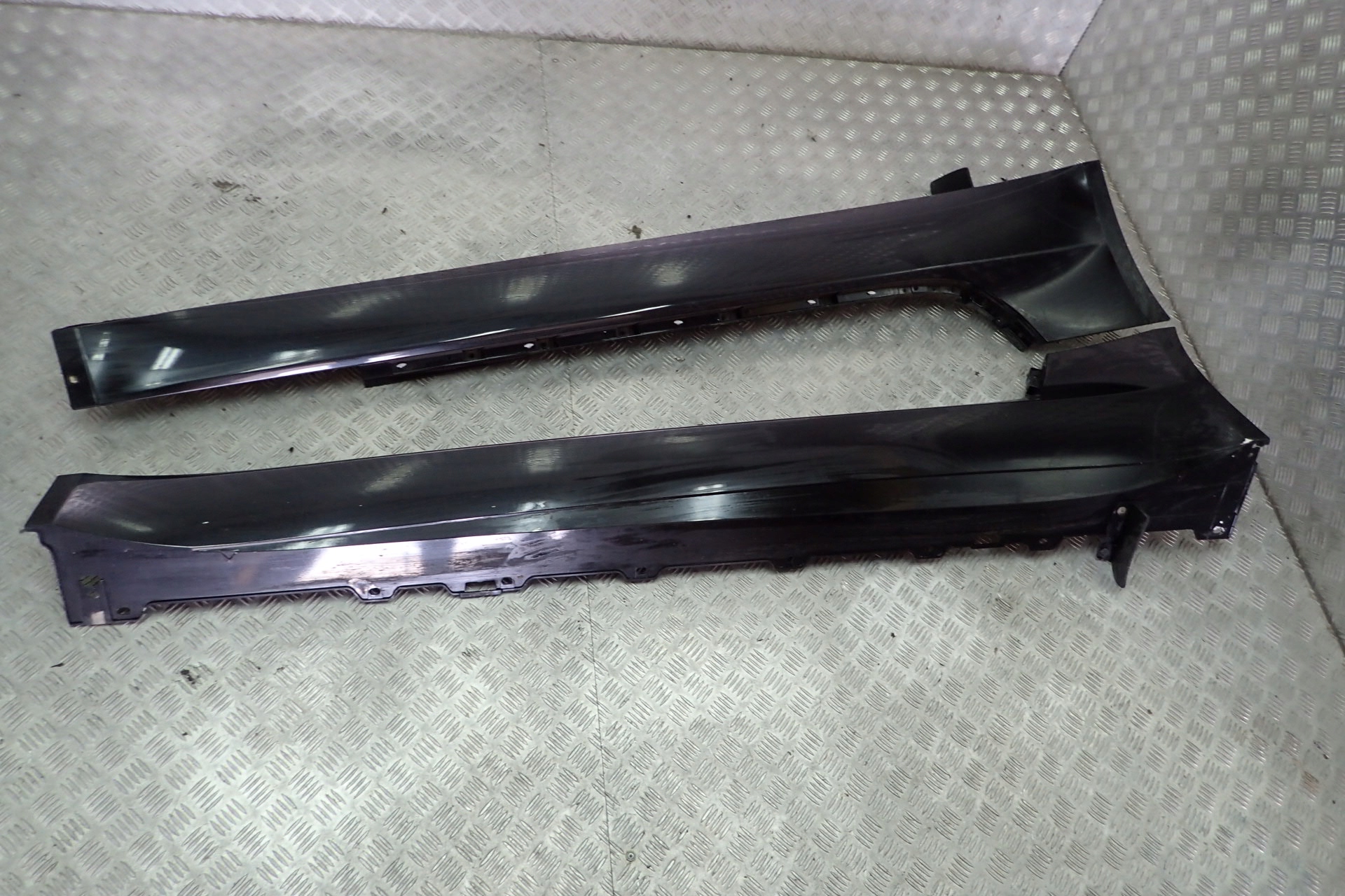 JAGUAR F TYPE S X152 LISTWA PROGOWA NAKŁADKA LEWA