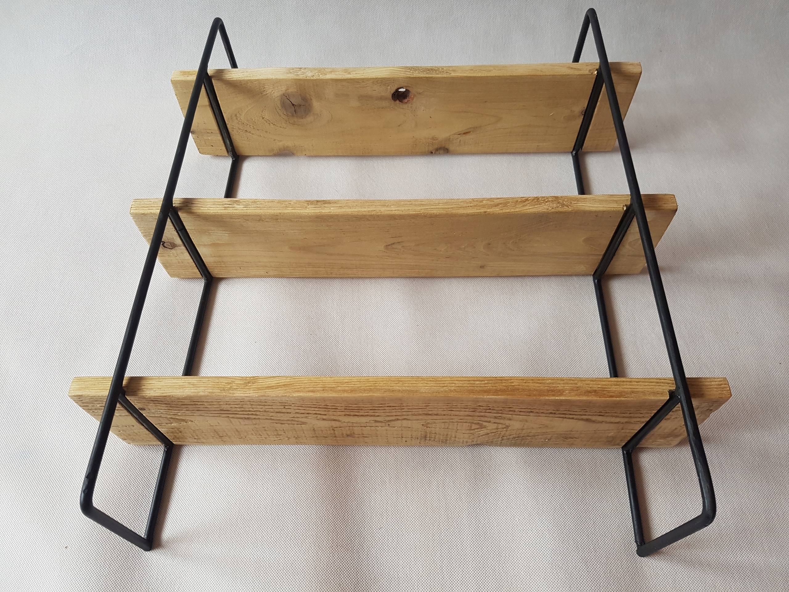 Regał ścienny półka wisząca LOFT regał na książki Marka Drzazga w Palcu