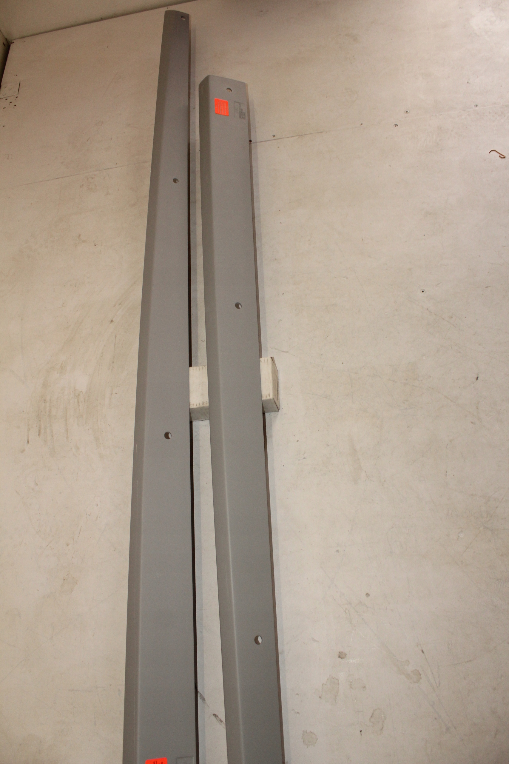 ABT AUDI A8 D4 4H PRÓG NAKŁADKA LISTWA PRAWA LEWA Producent części Inny