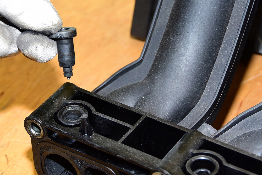 Zaslepki kolektor Mercedes 2 2 CDI W203 W210 C209 Engine Type Diesel