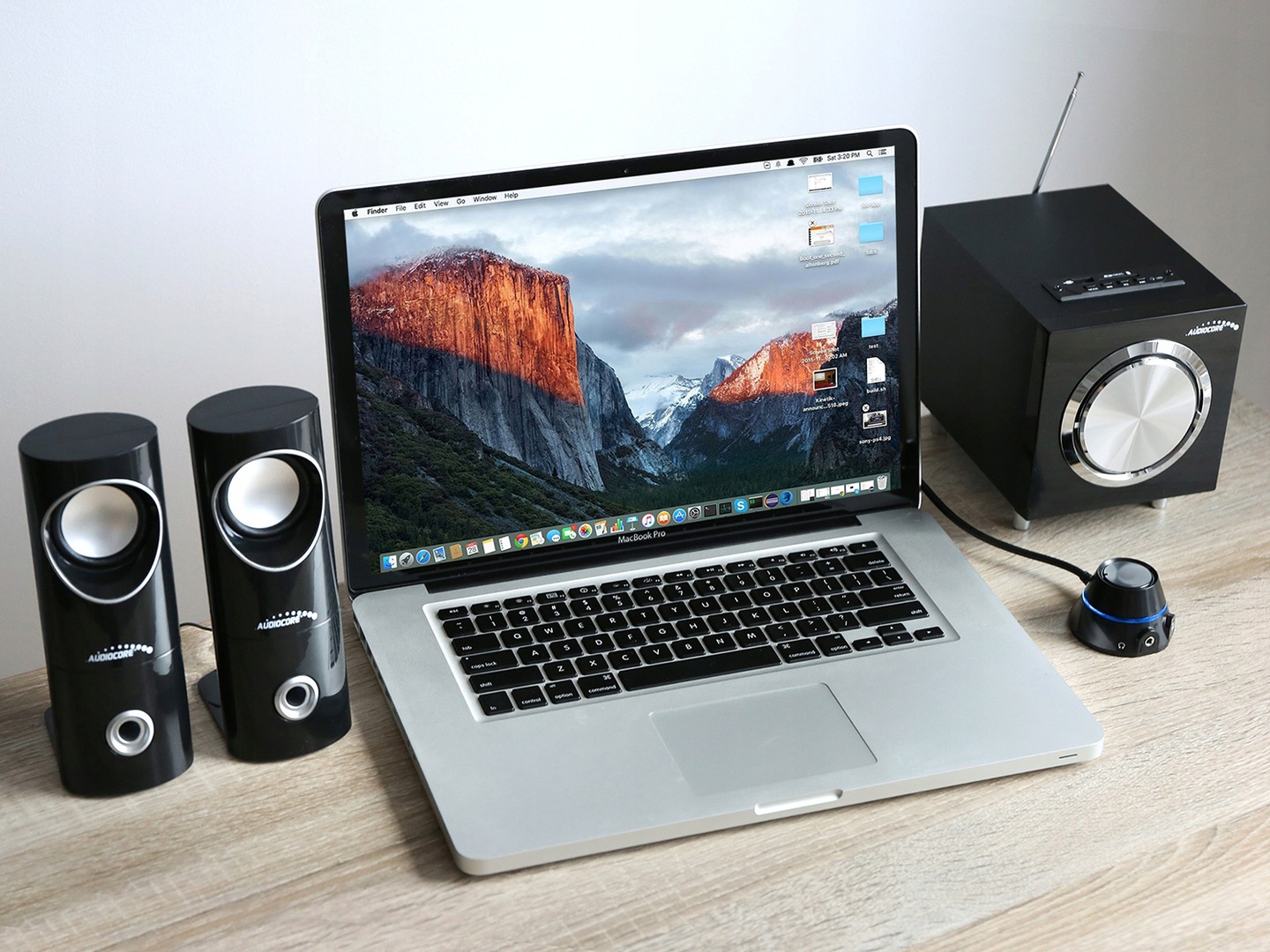 GŁOŚNIKI KOMPUTEROWE 2.1 Bluetooth USB SD FM JACK Marka Audiocore