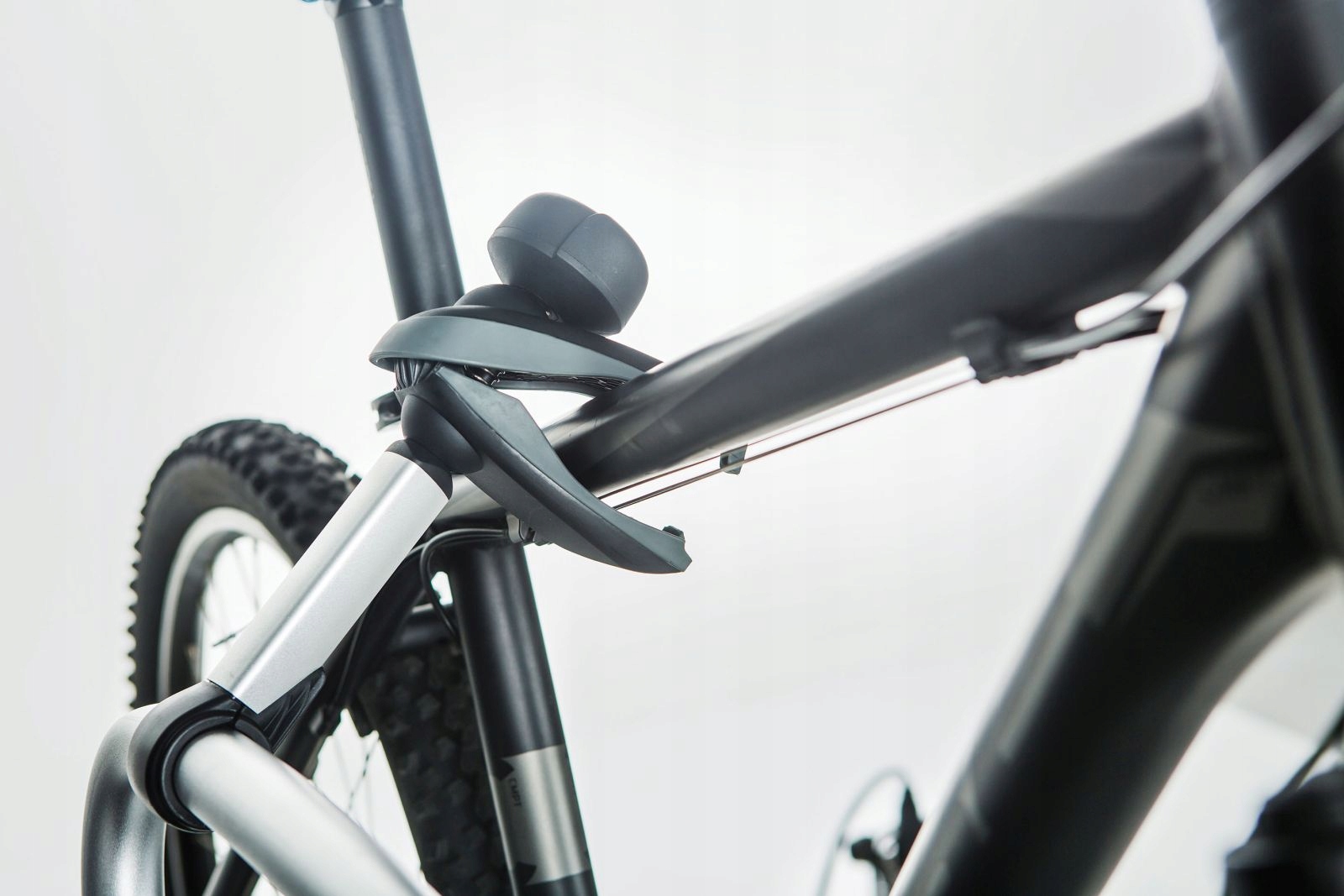 Bagaznik Rowerowy 4 rowery NA HAK JustClick Yakima Anti theft protection yes