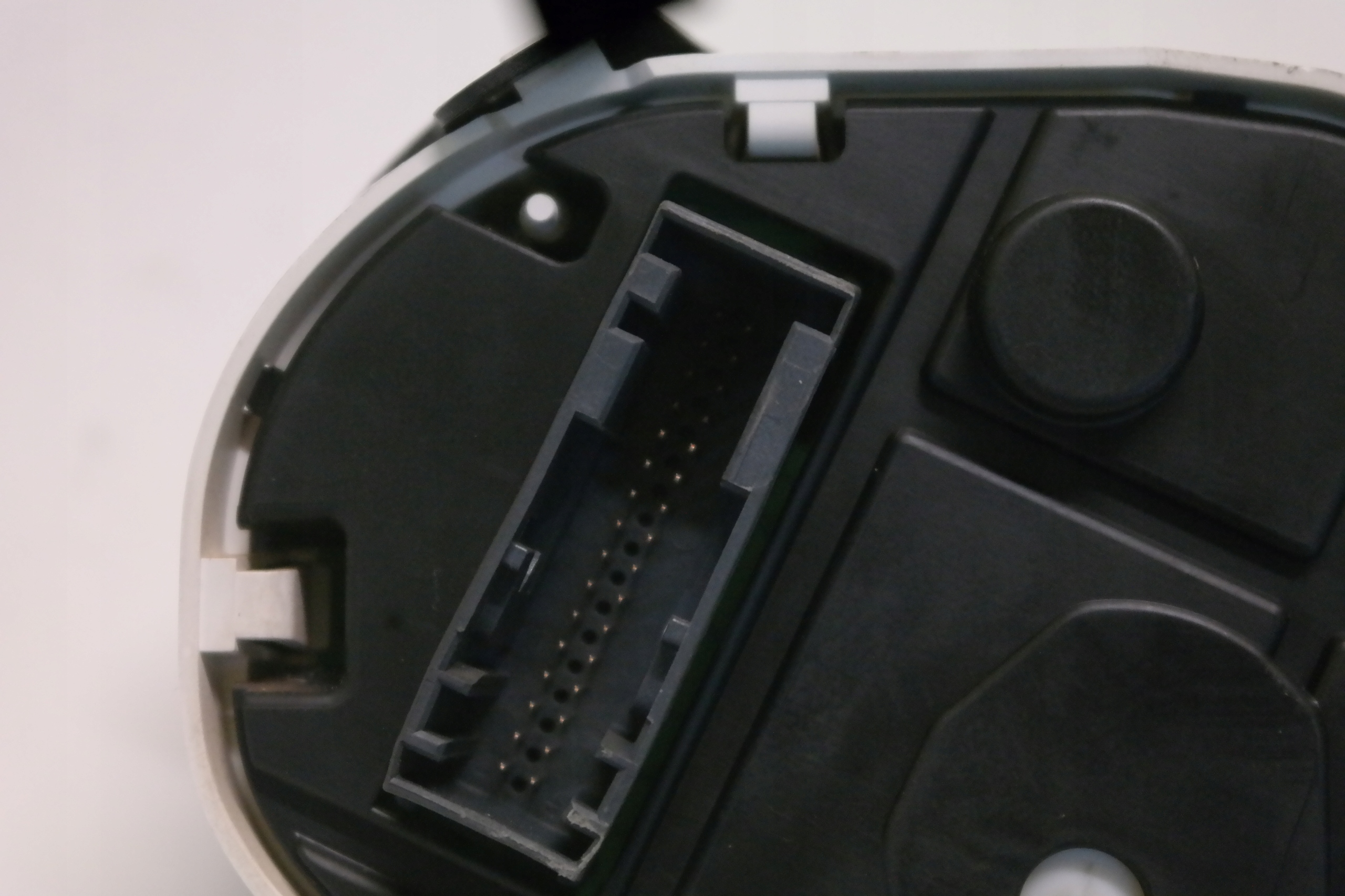 спидометр часы Ford OE 8A6T-10849-BD