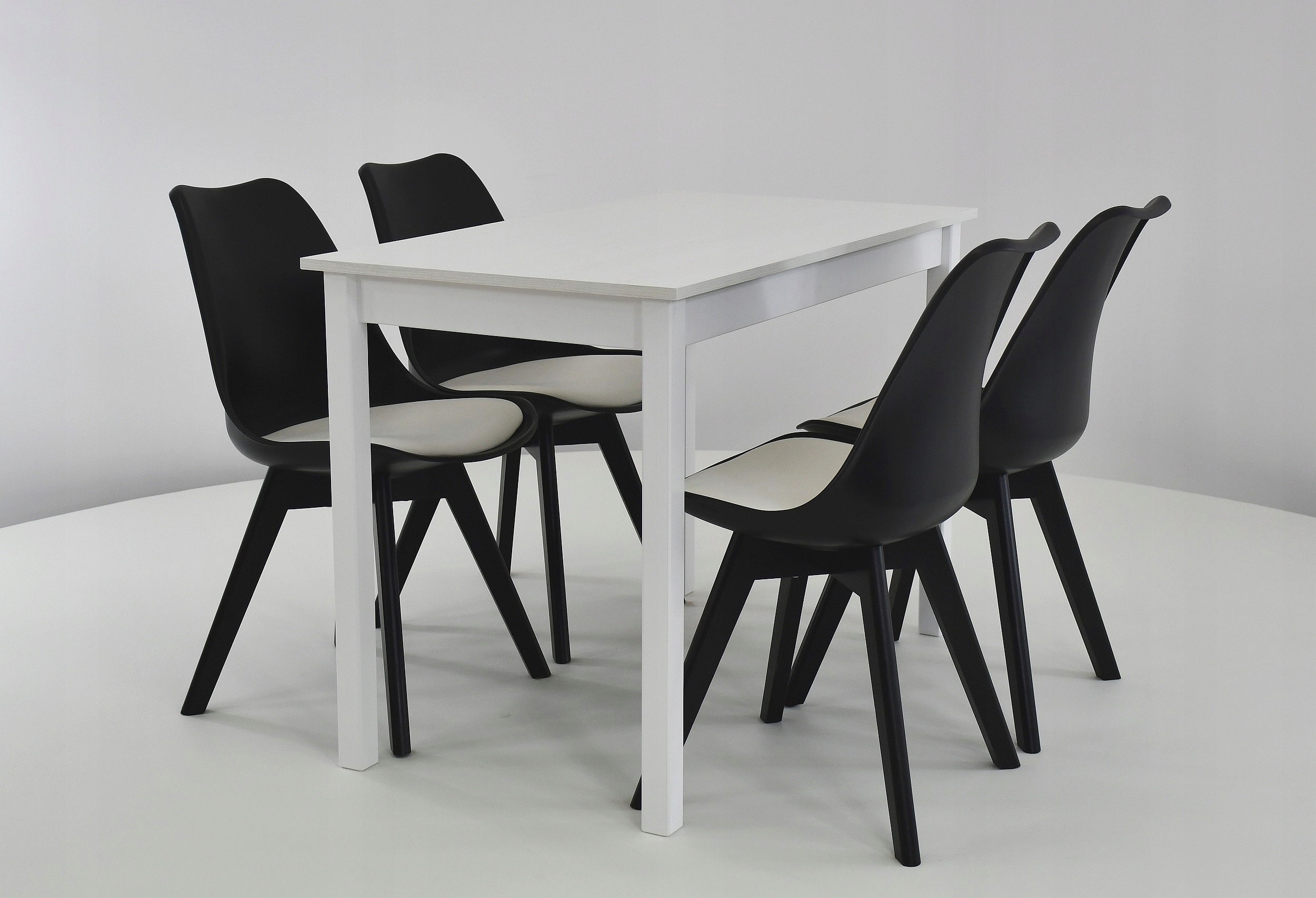 krzesła kubełki, 4 krzesła, stół 60x110 Szerokość stołu 60 cm