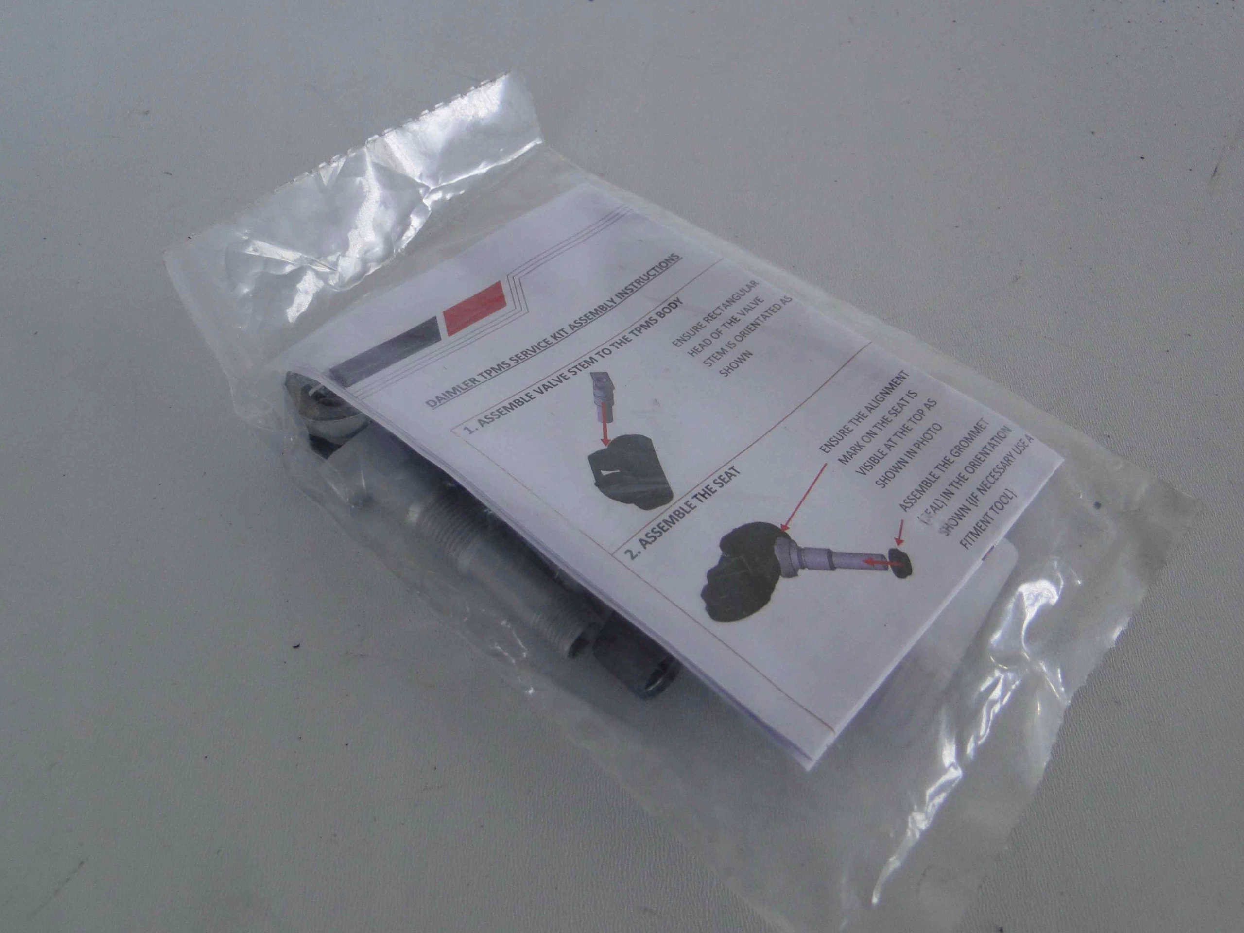 MERCEDES CLA 117 WENTYL KOLA KOL OPONY OPON Number of Pieces 1 PC