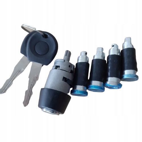 VW TRANSPORTER T4 STACYJKA 4 WKLADKI DRZWI KOMPLET Car type Passenger cars Cargo vans Trucks RVs Buses Undefined