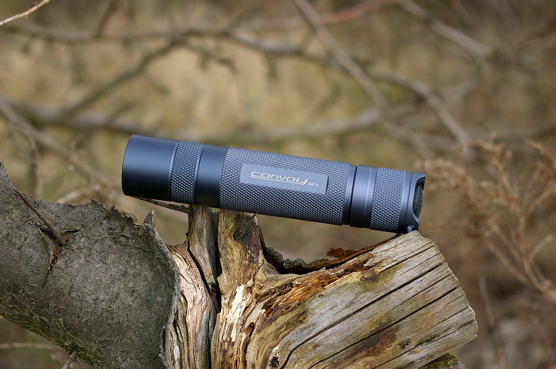 Bocialarka Convoy S21A 1800lm SST-40 5000K ref. OP Waga 78 g