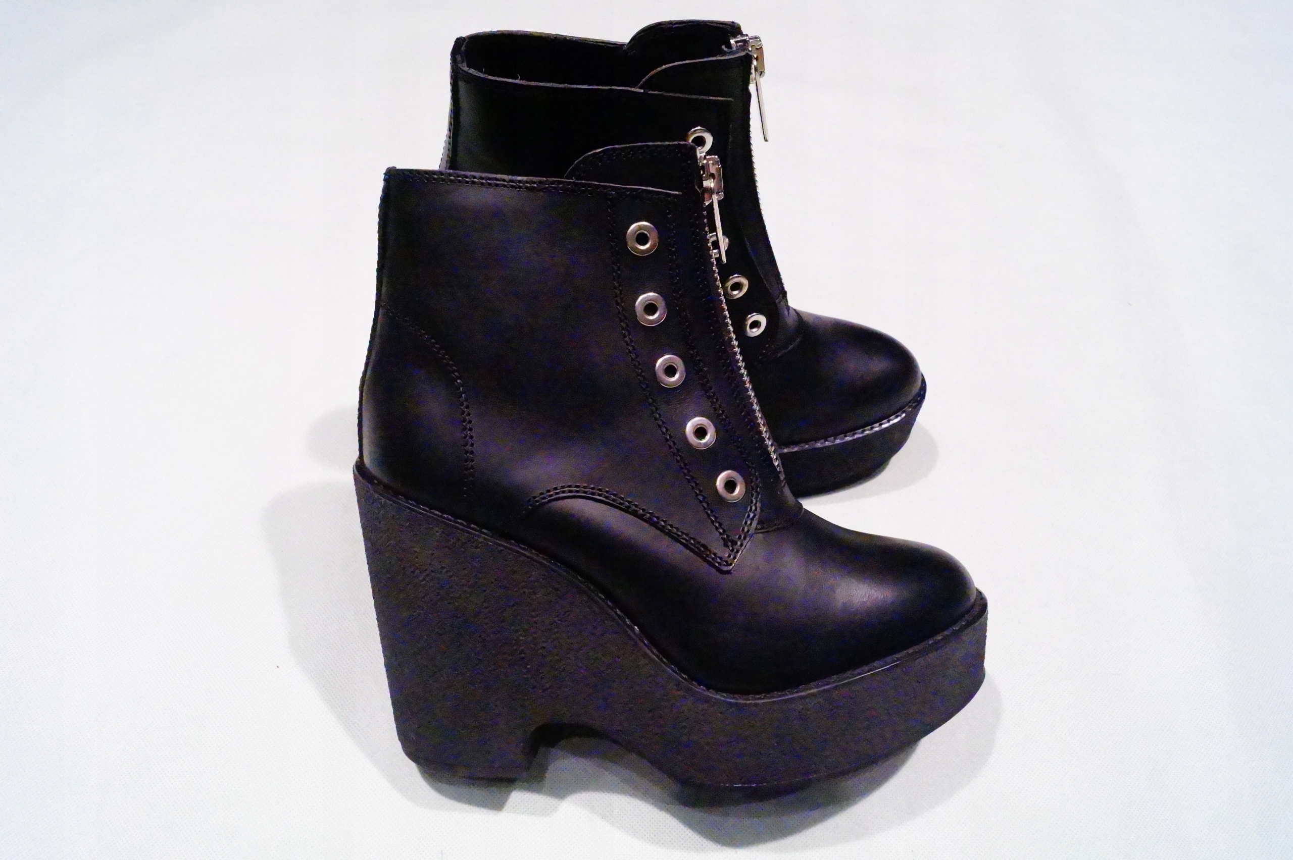 DIESEL BLACK GOLD RHEA Czarne Skóra 36 Model RHEA