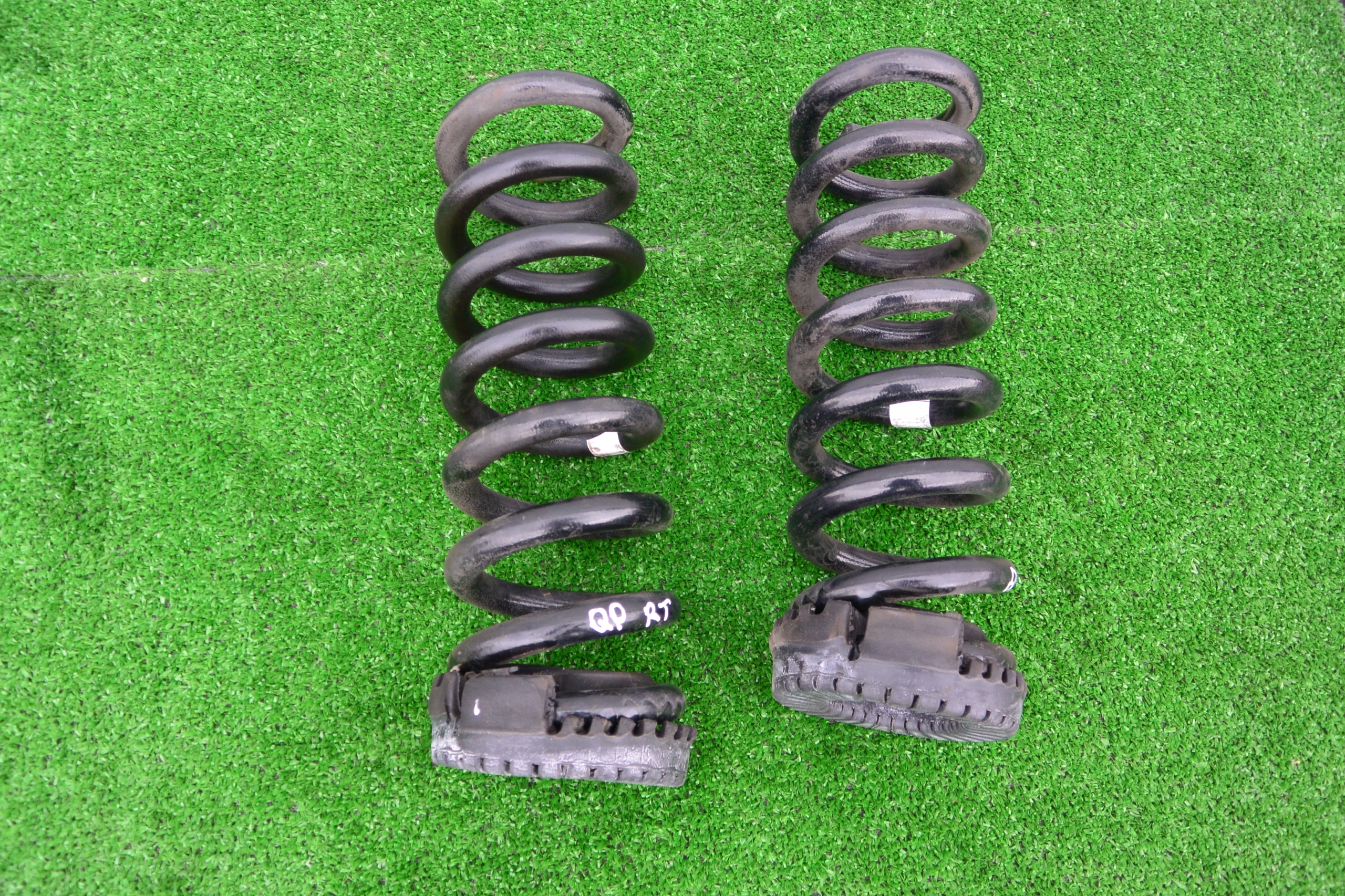 SPREZYNA TYL MASERATI QUATTROPORTE GHIBLI KOMPLET