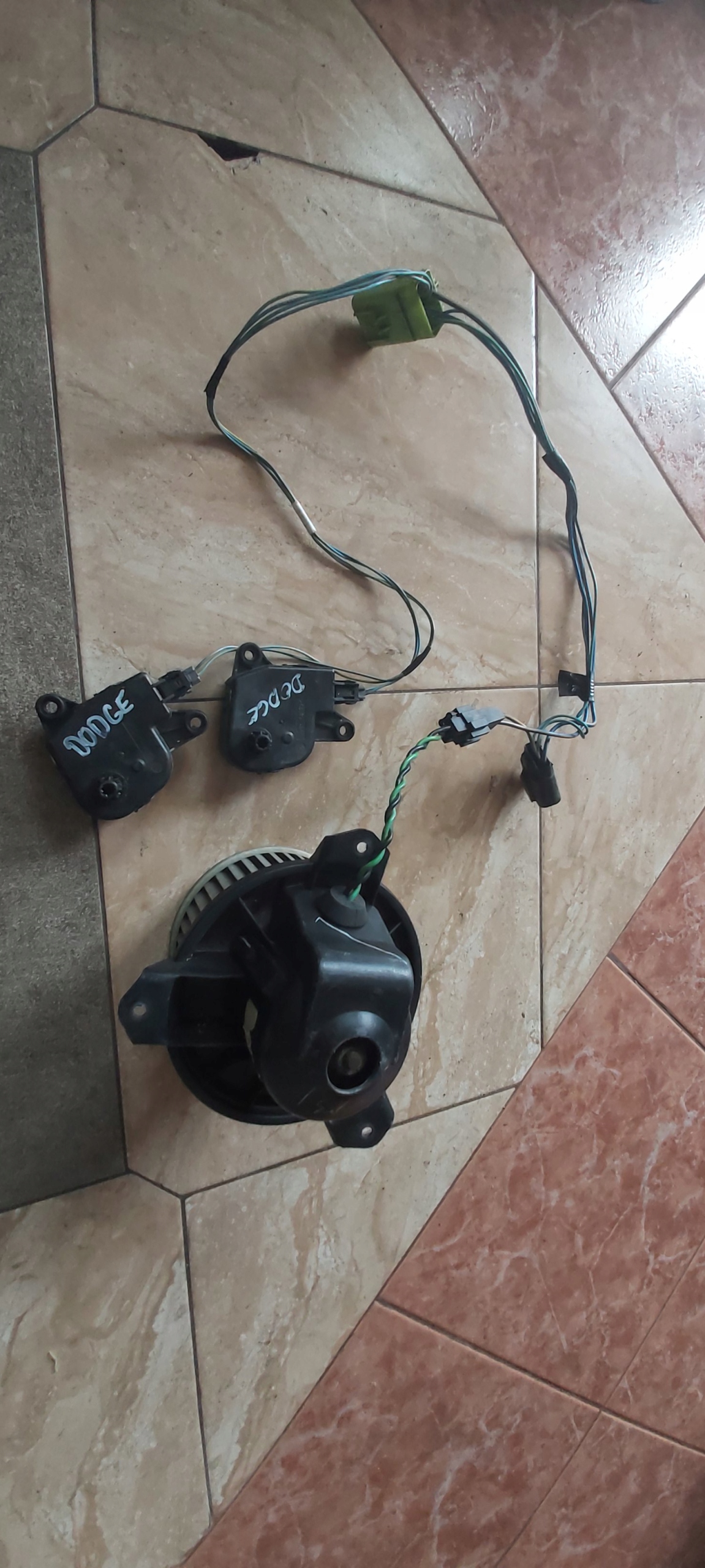 194000-04305N - Воздуходувка задняя GRAND CARAVAN IV EU регулятор