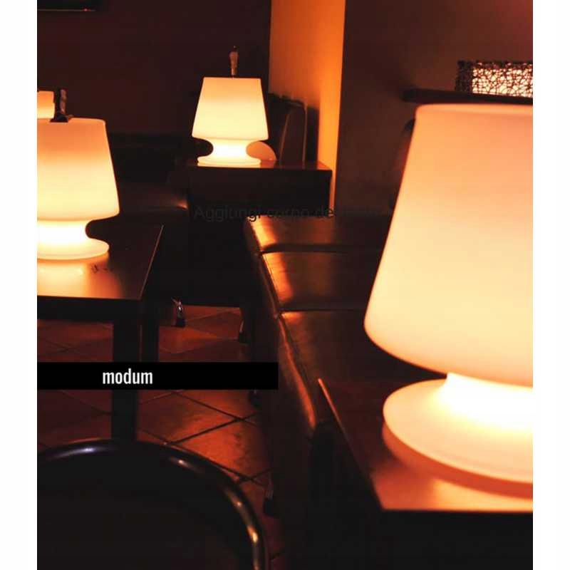 Lampa ABAT-CHAMP z tworzywa. MADE IN ITALY Kod producenta LMPG 33