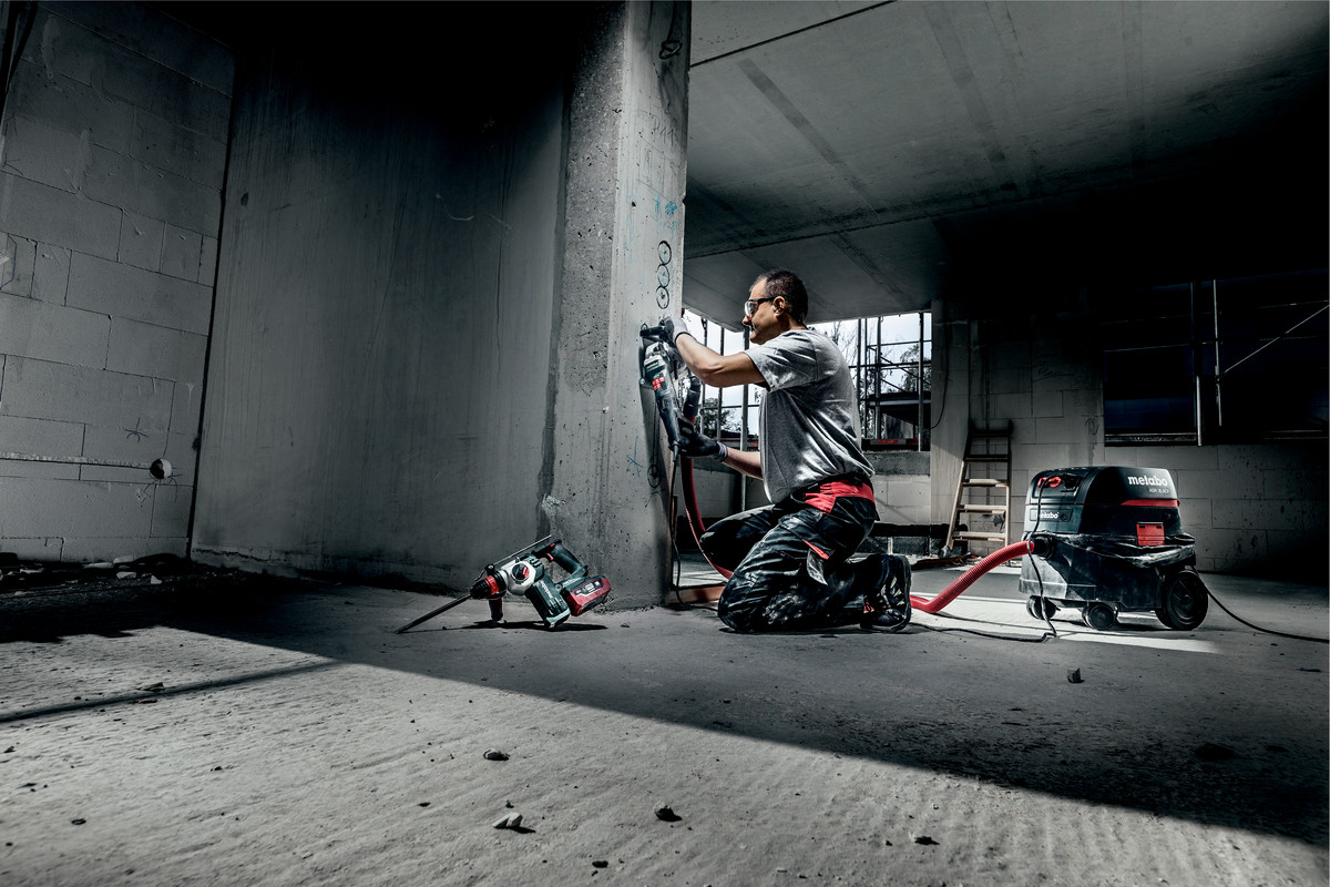 Bruzdownica 1900W Metabo MFE 40 2 tarcze + walizka Zasilanie sieciowe