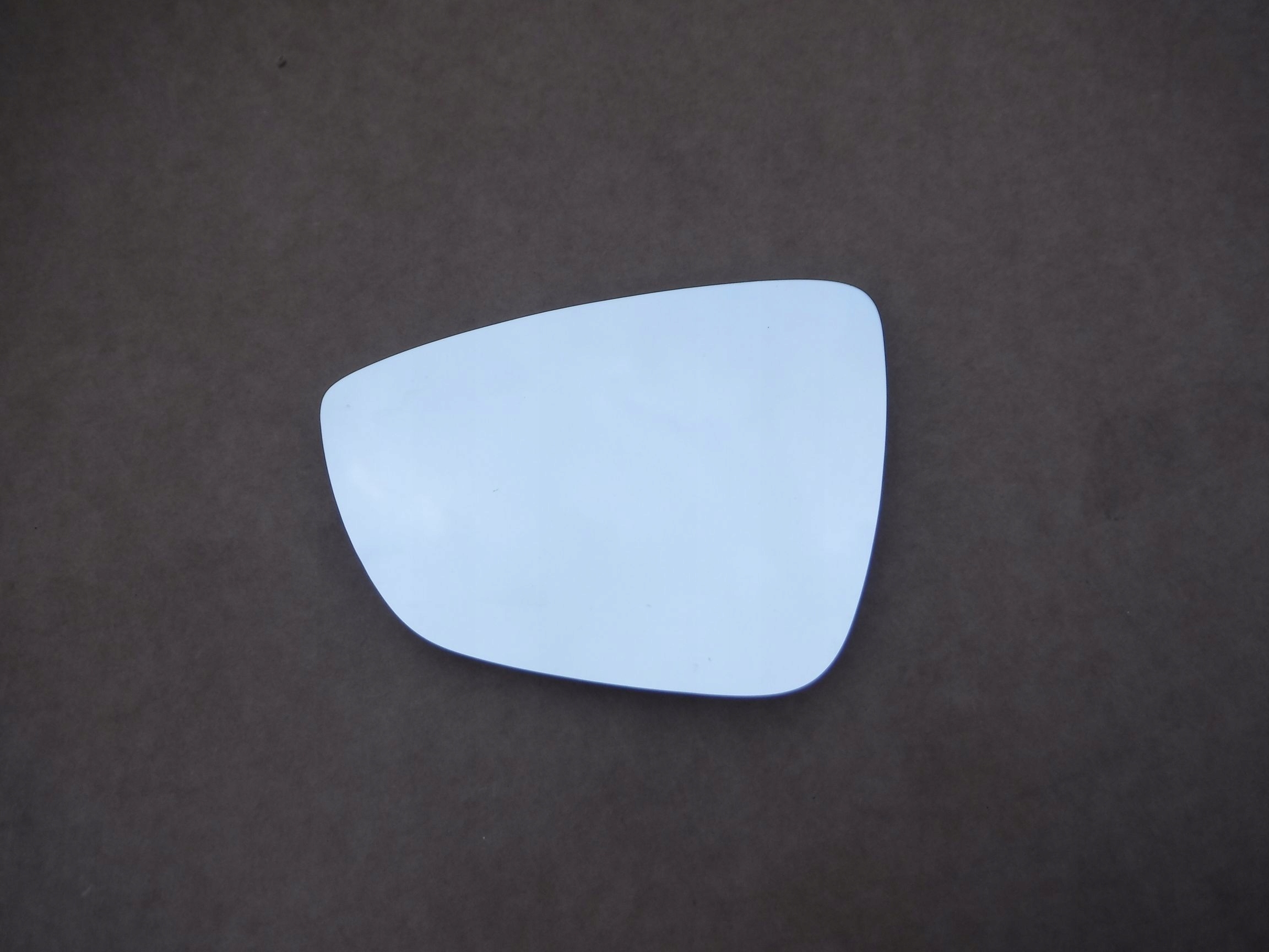 LEWY WKŁAD LUSTERKA FORD FOCUS MK4 GRZANY